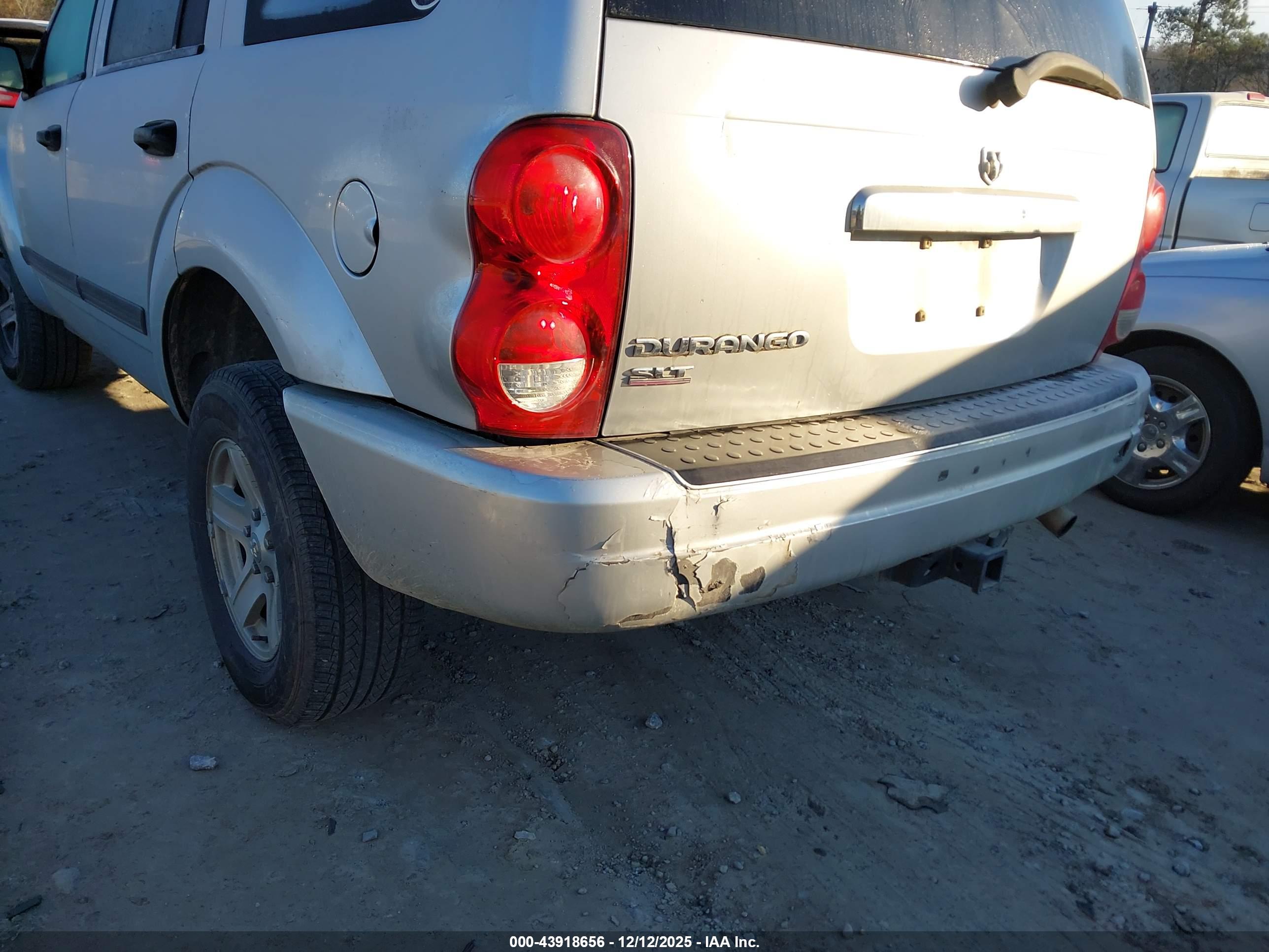 DODGE DURANGO image 6