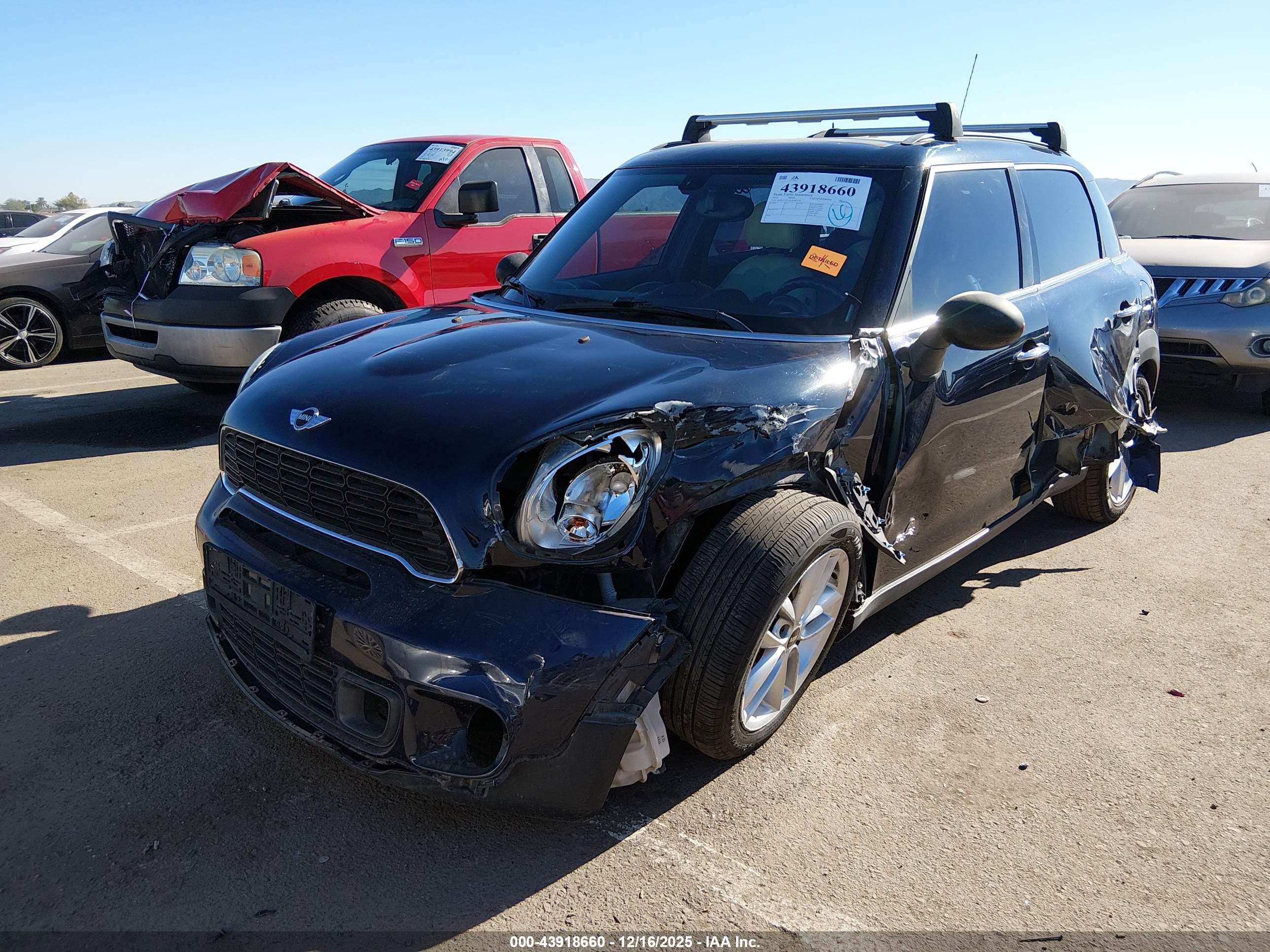 MINI COUNTRYMAN image 6