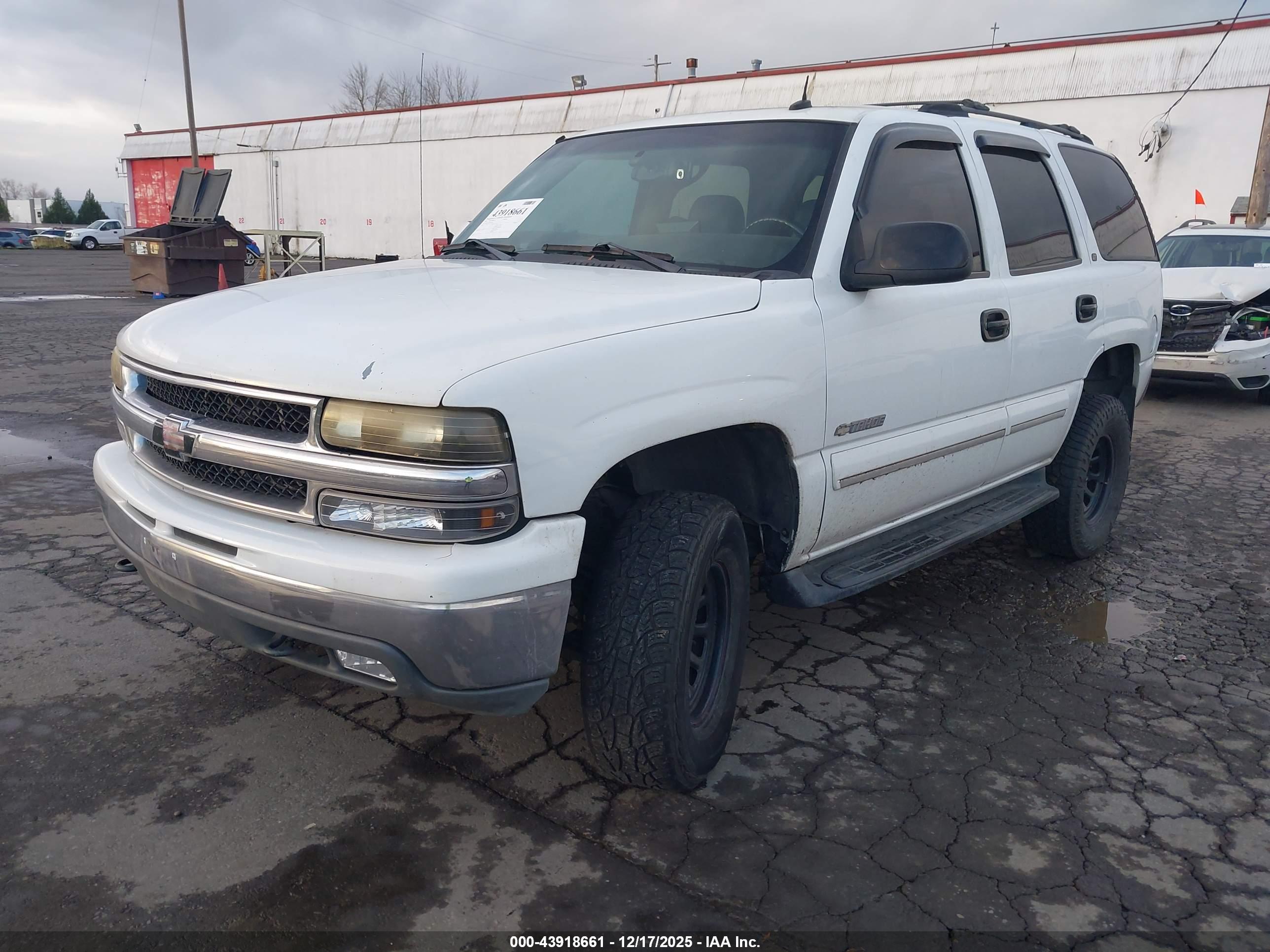 CHEVROLET TAHOE image 2