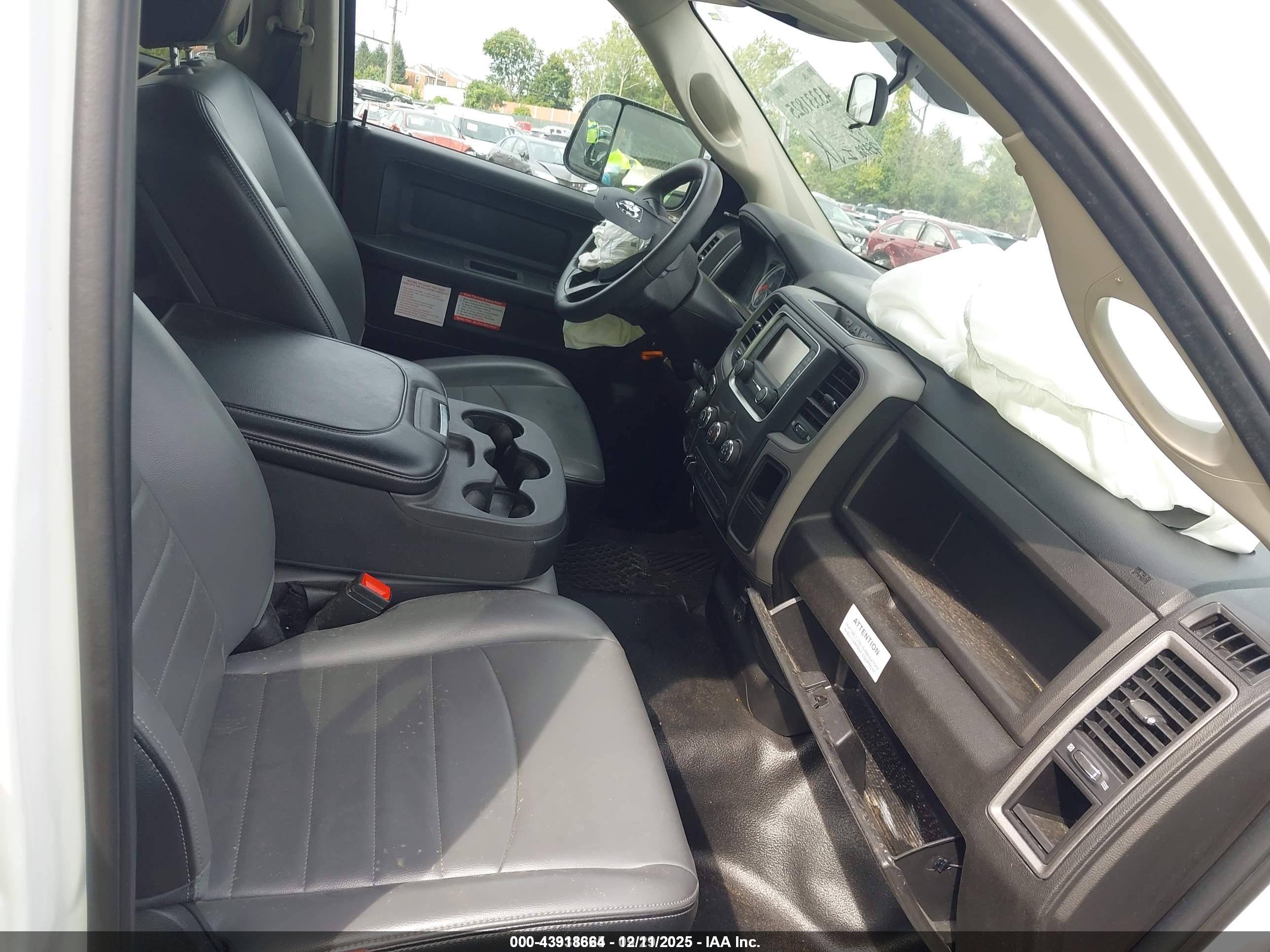 RAM 1500 image 5