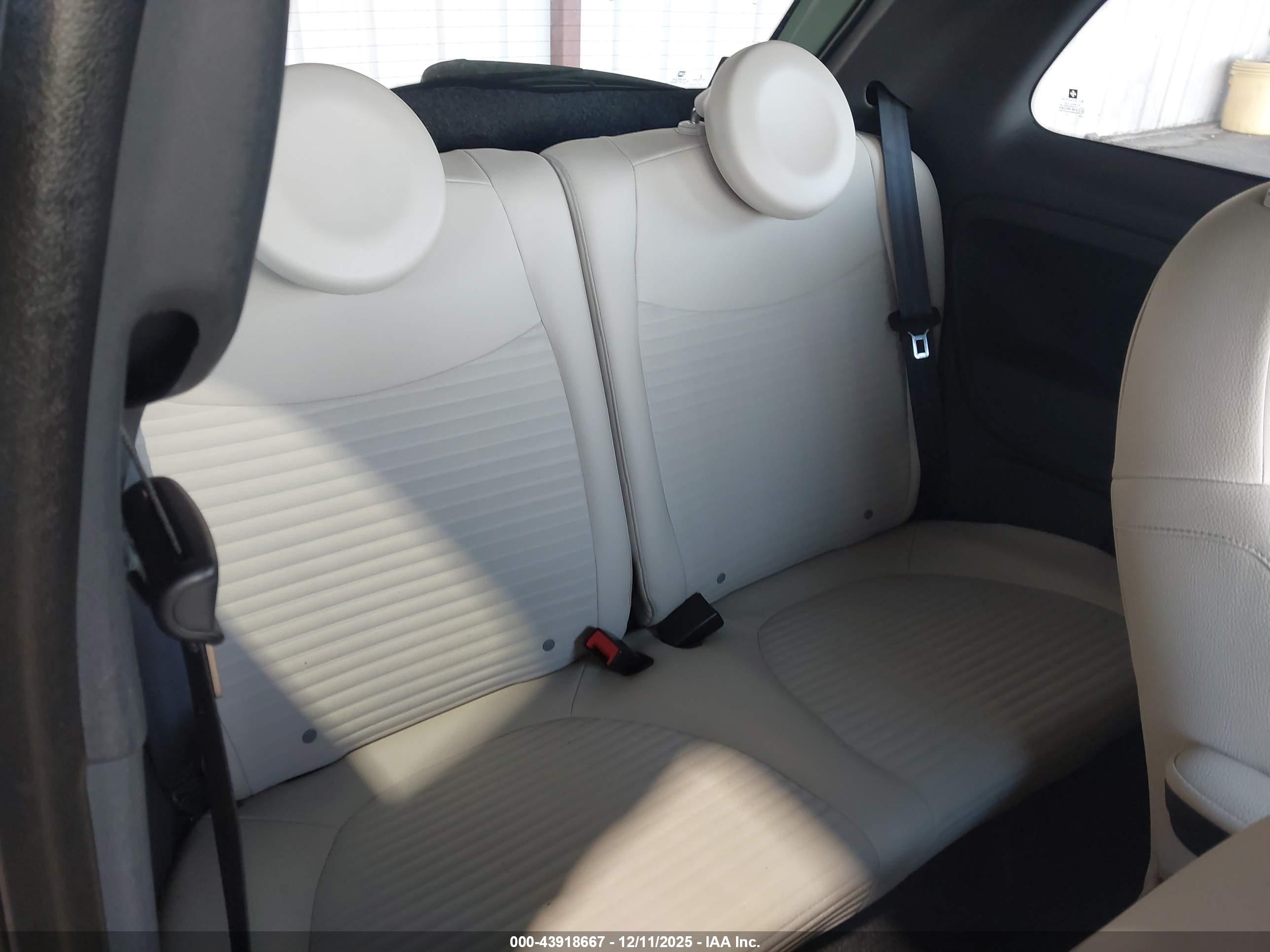 FIAT 500 image 8