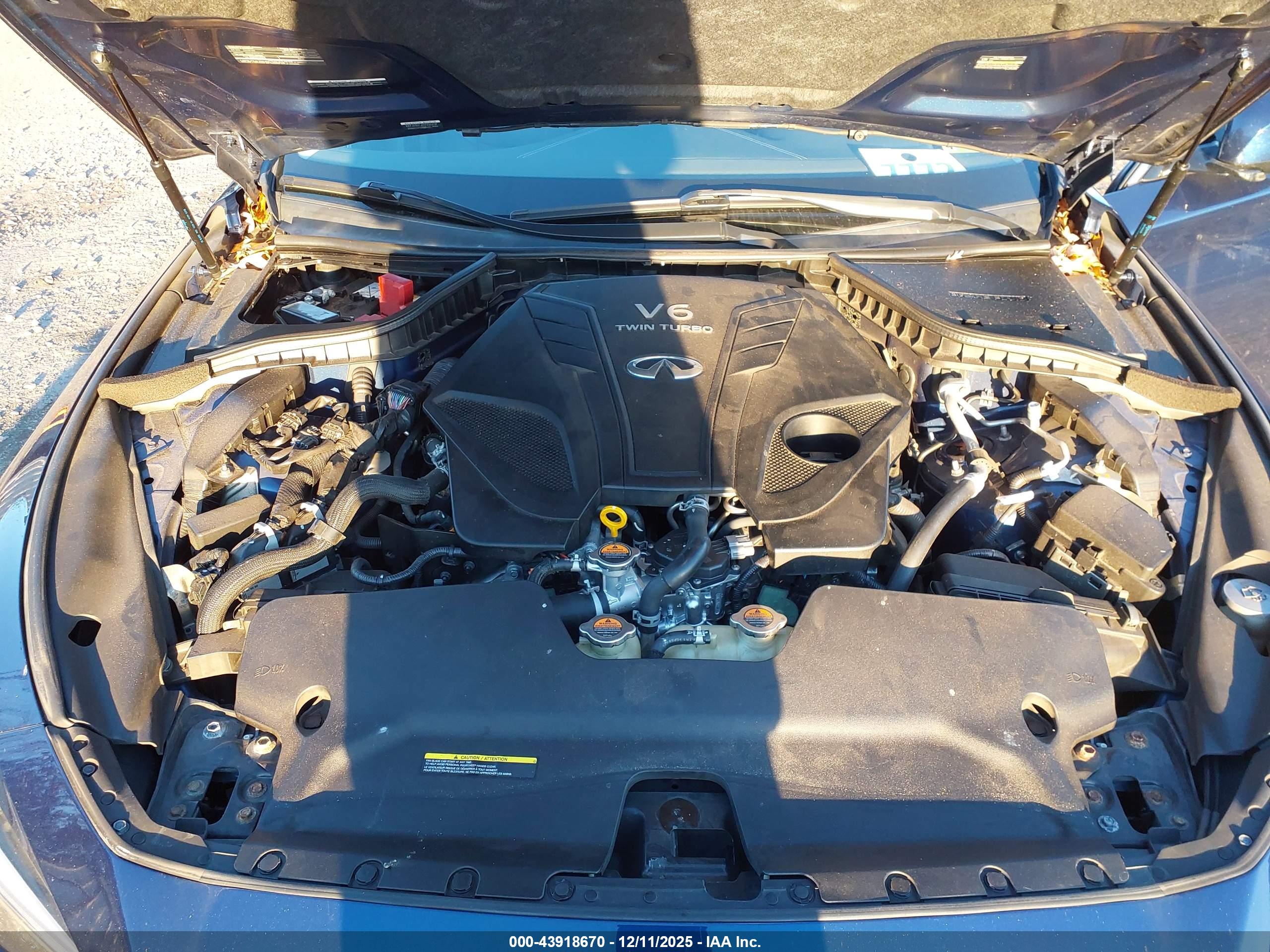 INFINITI Q50 image 10