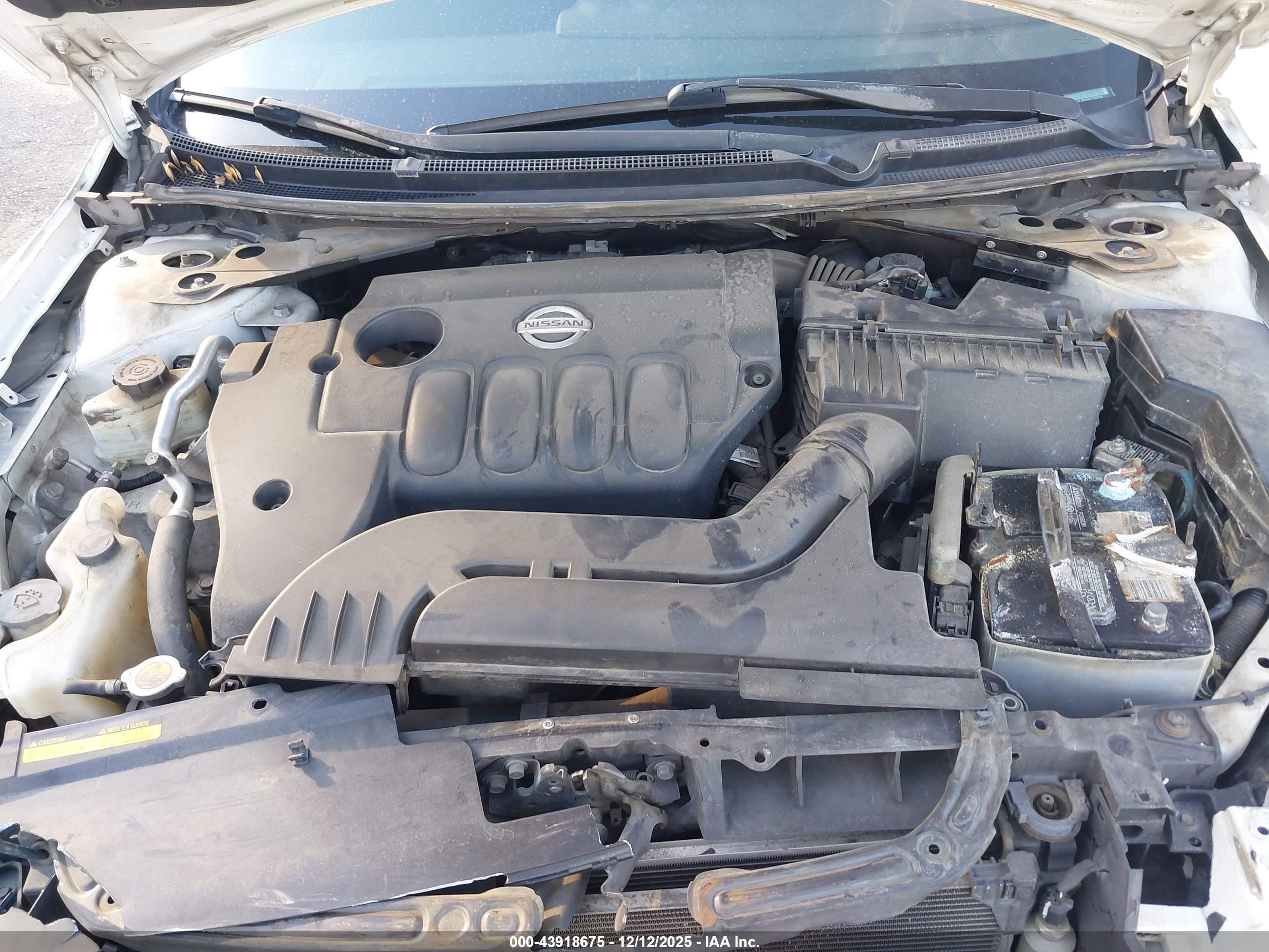 NISSAN ALTIMA image 10