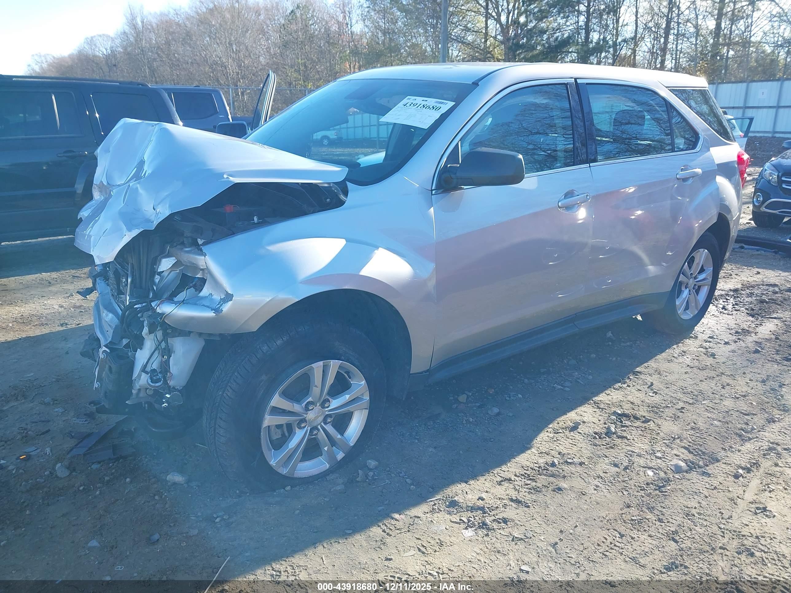 CHEVROLET EQUINOX image 2