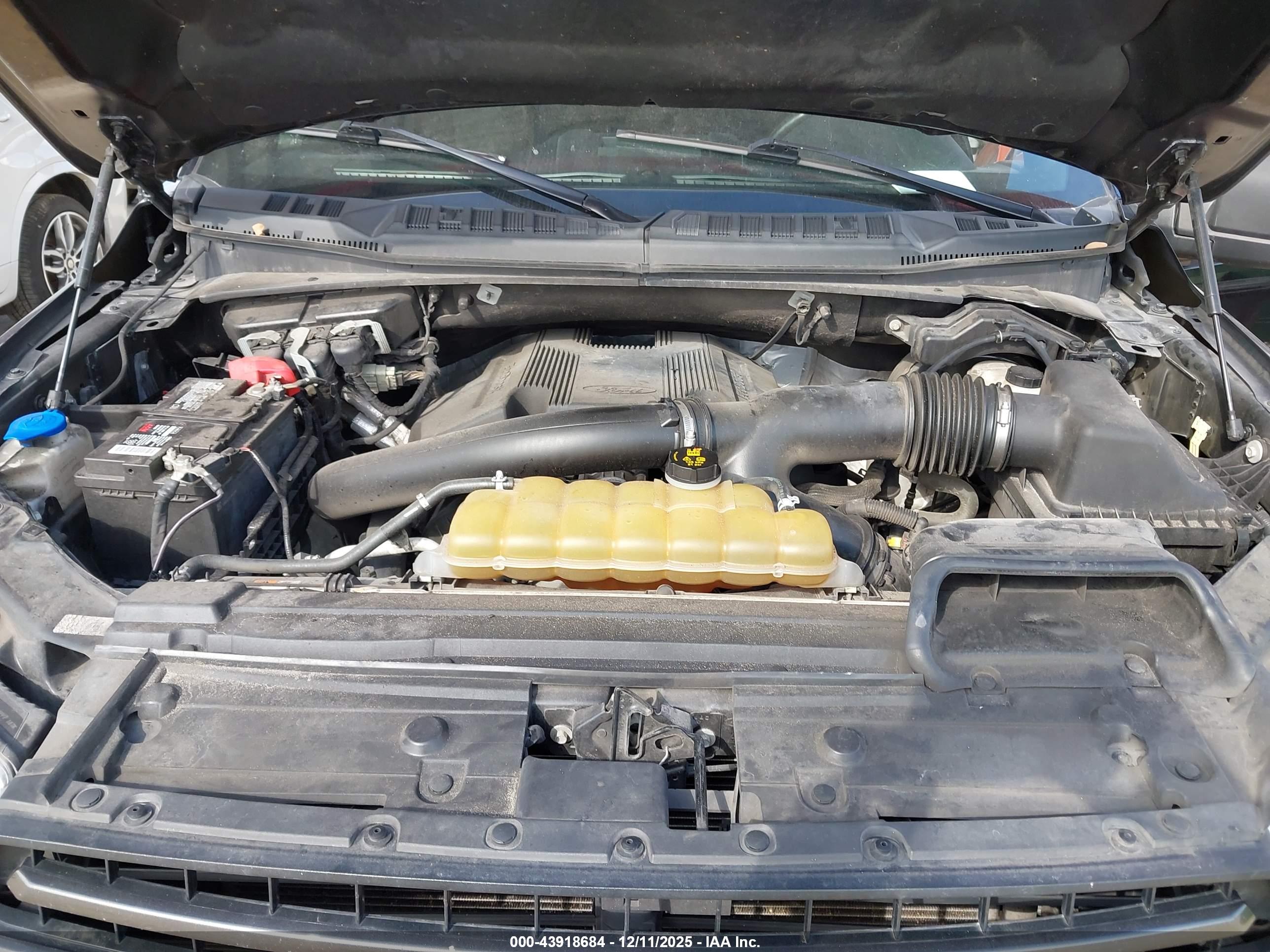 FORD F-150 image 10
