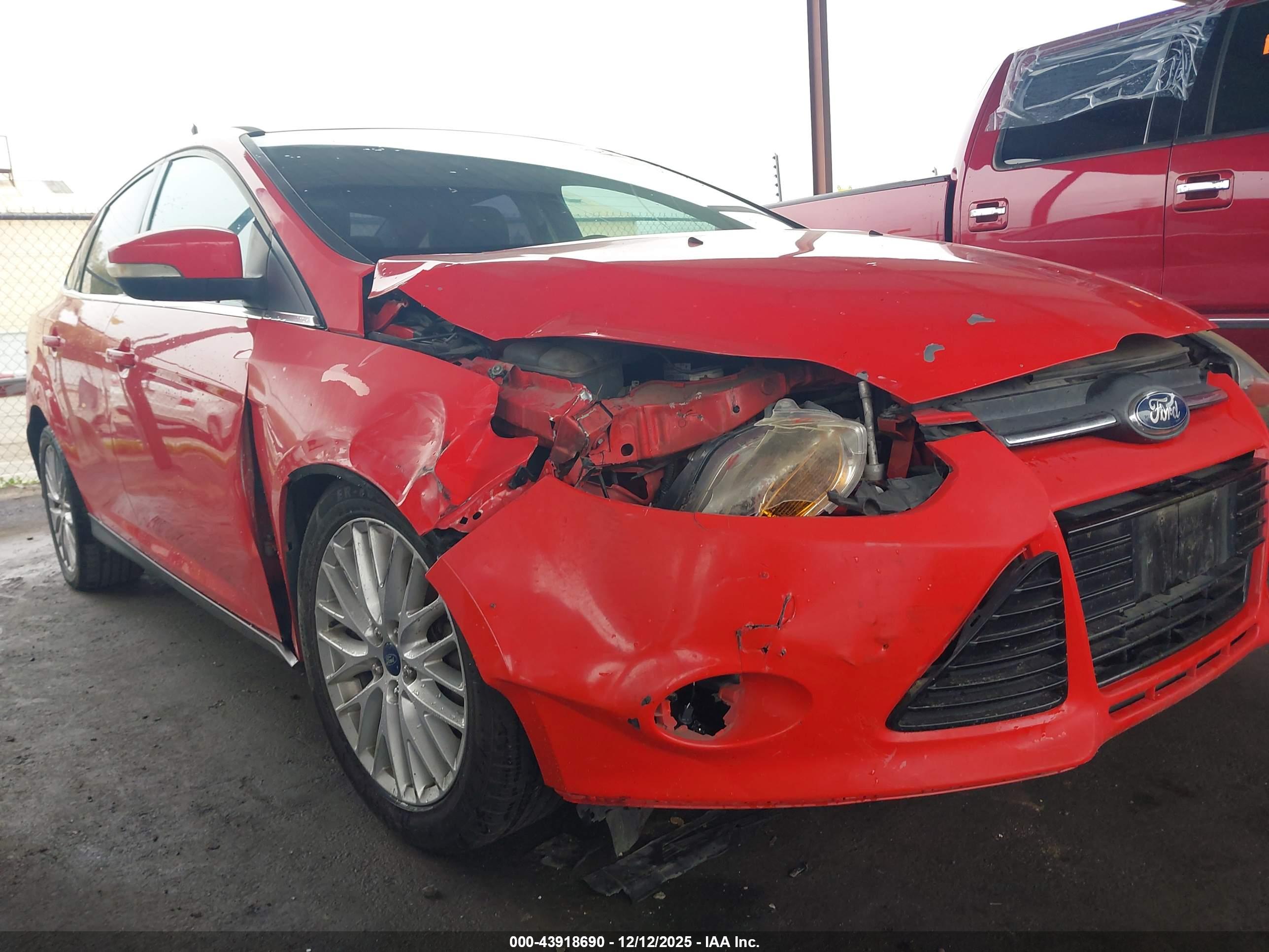 FORD FOCUS image 6