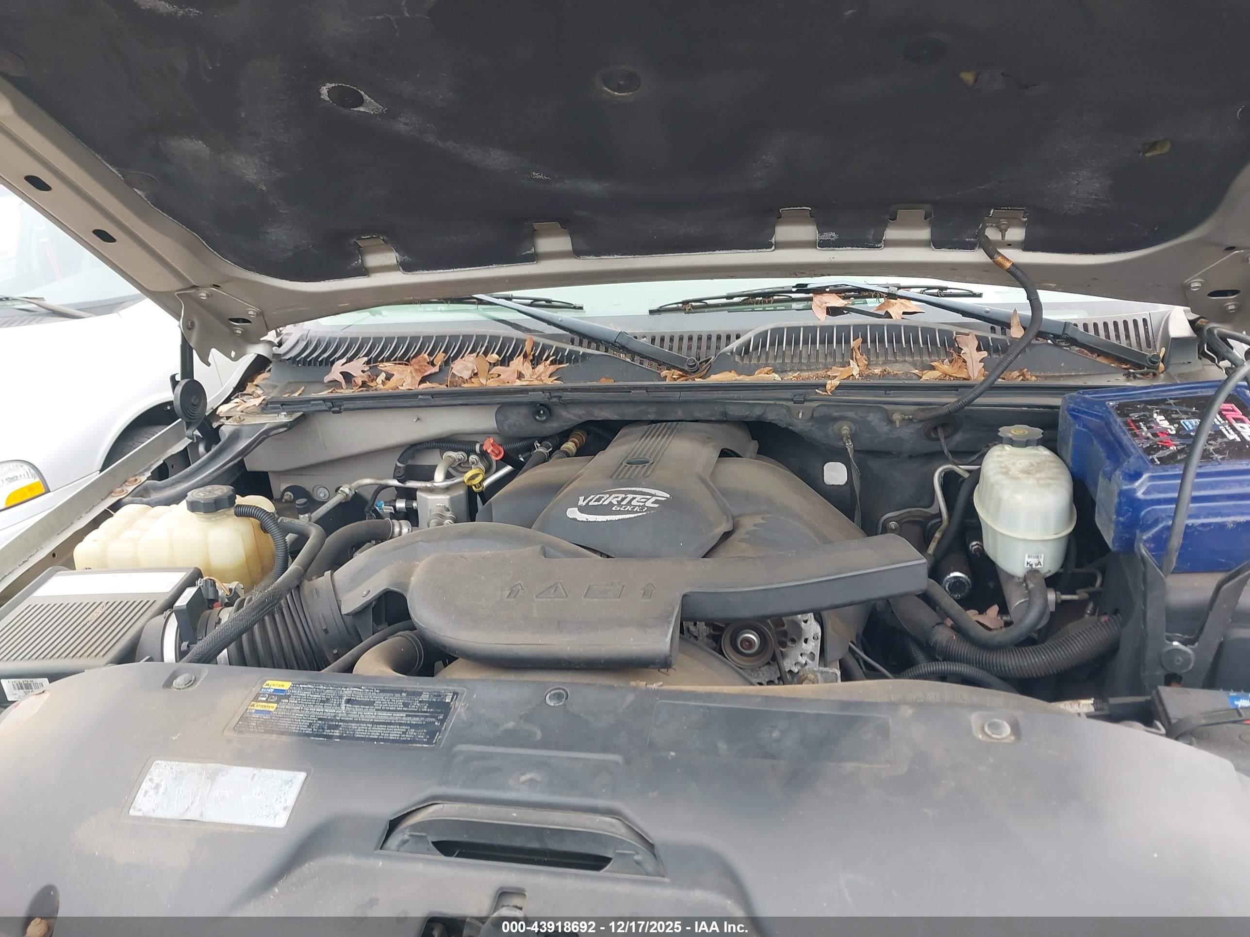 GMC YUKON image 10