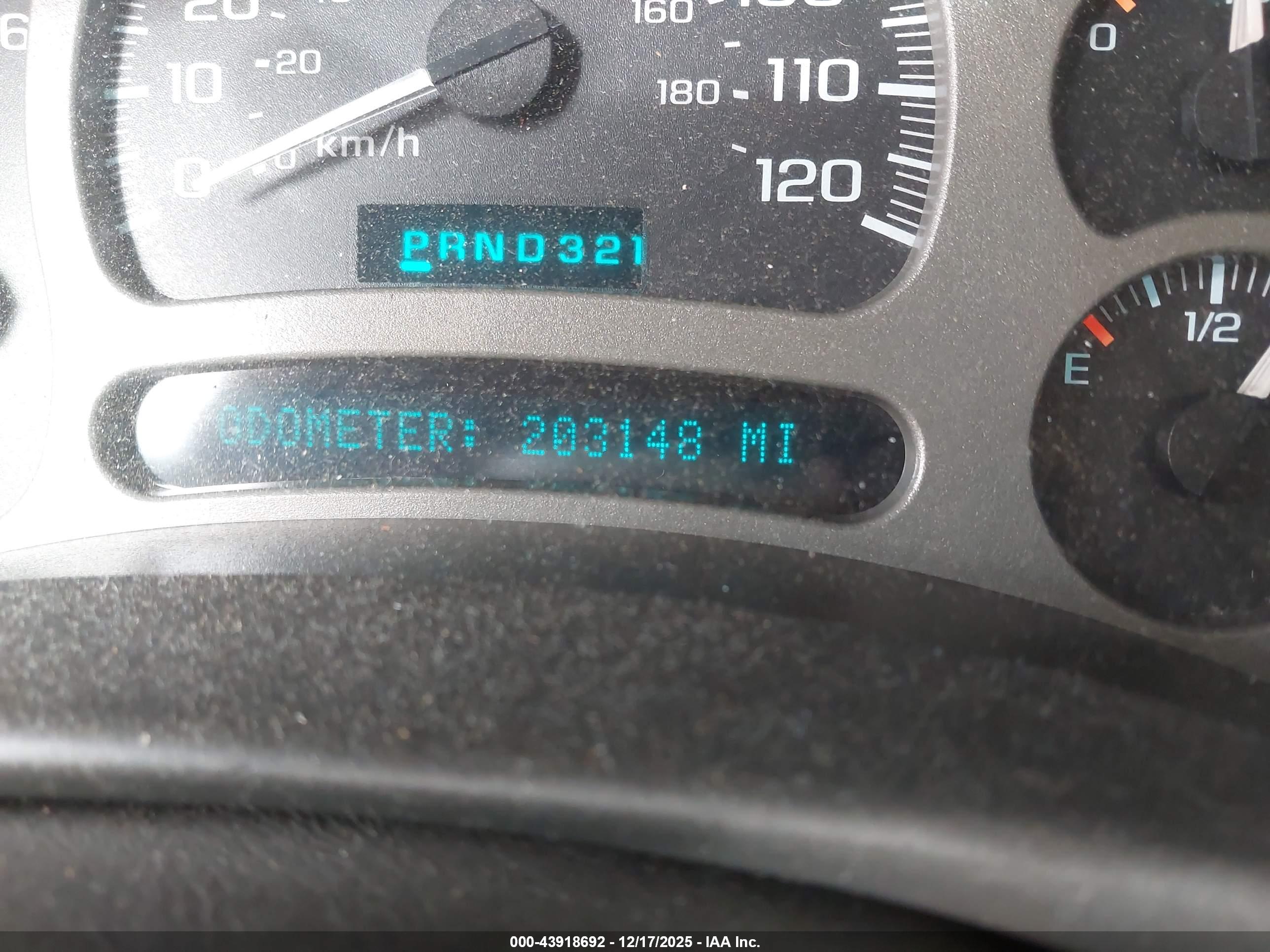 GMC YUKON image 7