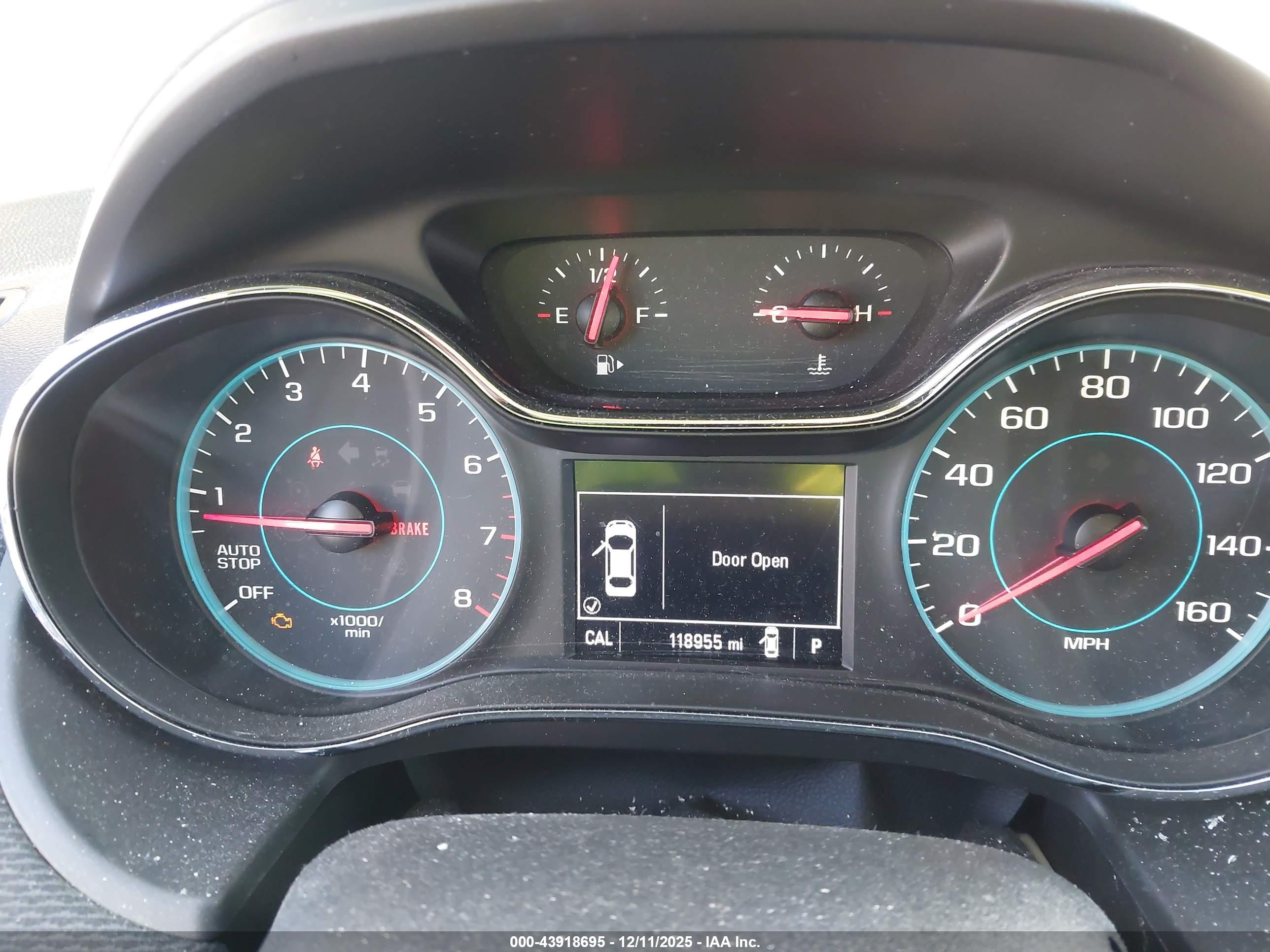 CHEVROLET CRUZE image 7