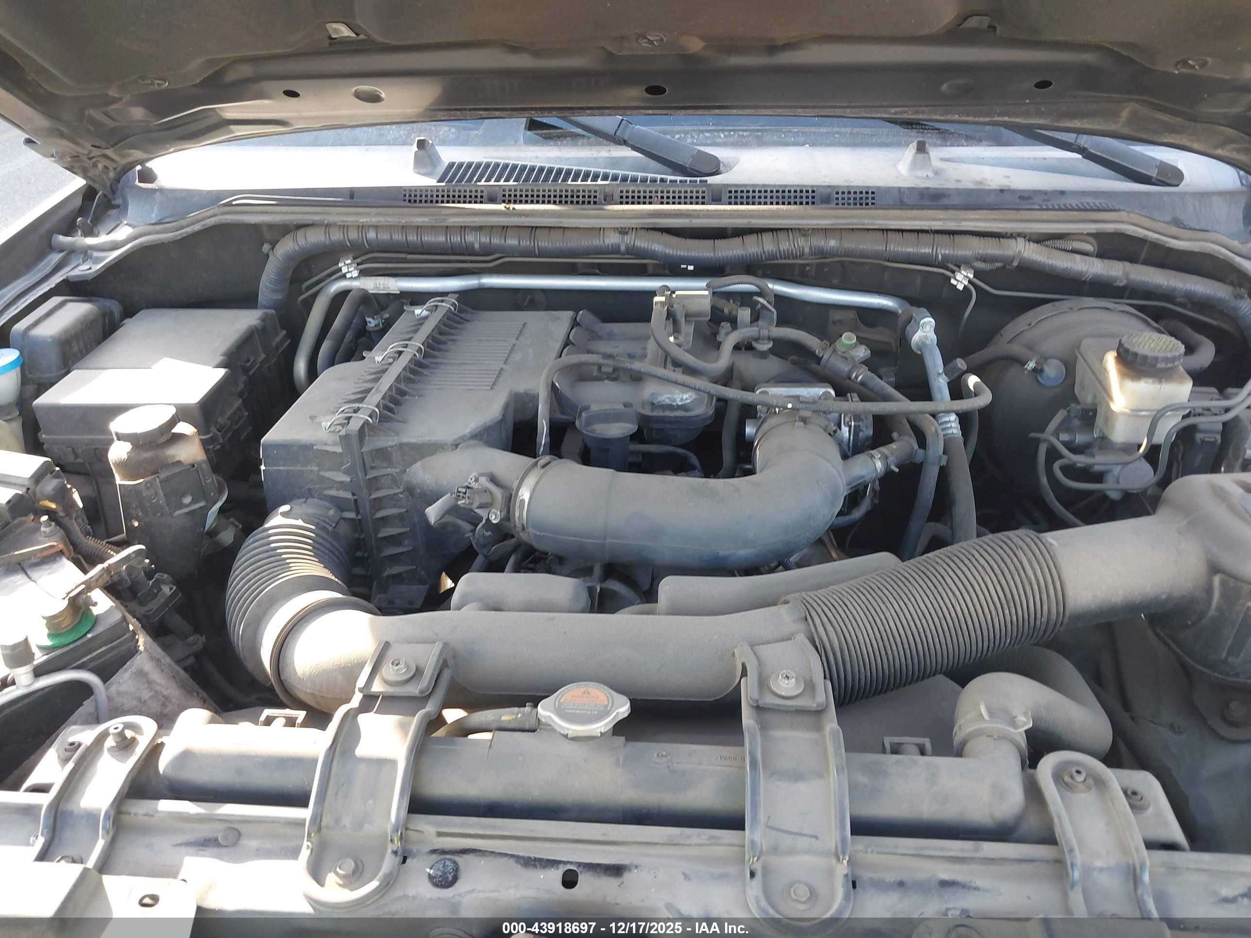 NISSAN FRONTIER image 10