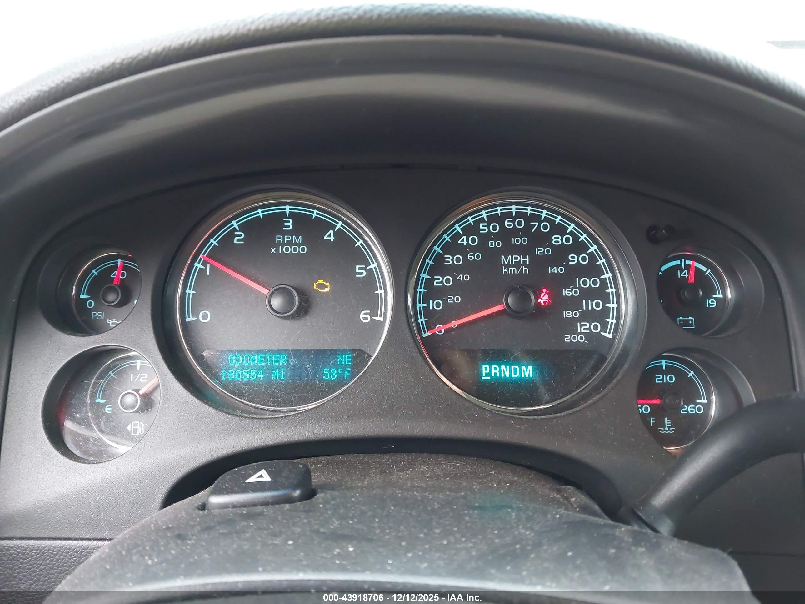 GMC YUKON image 7