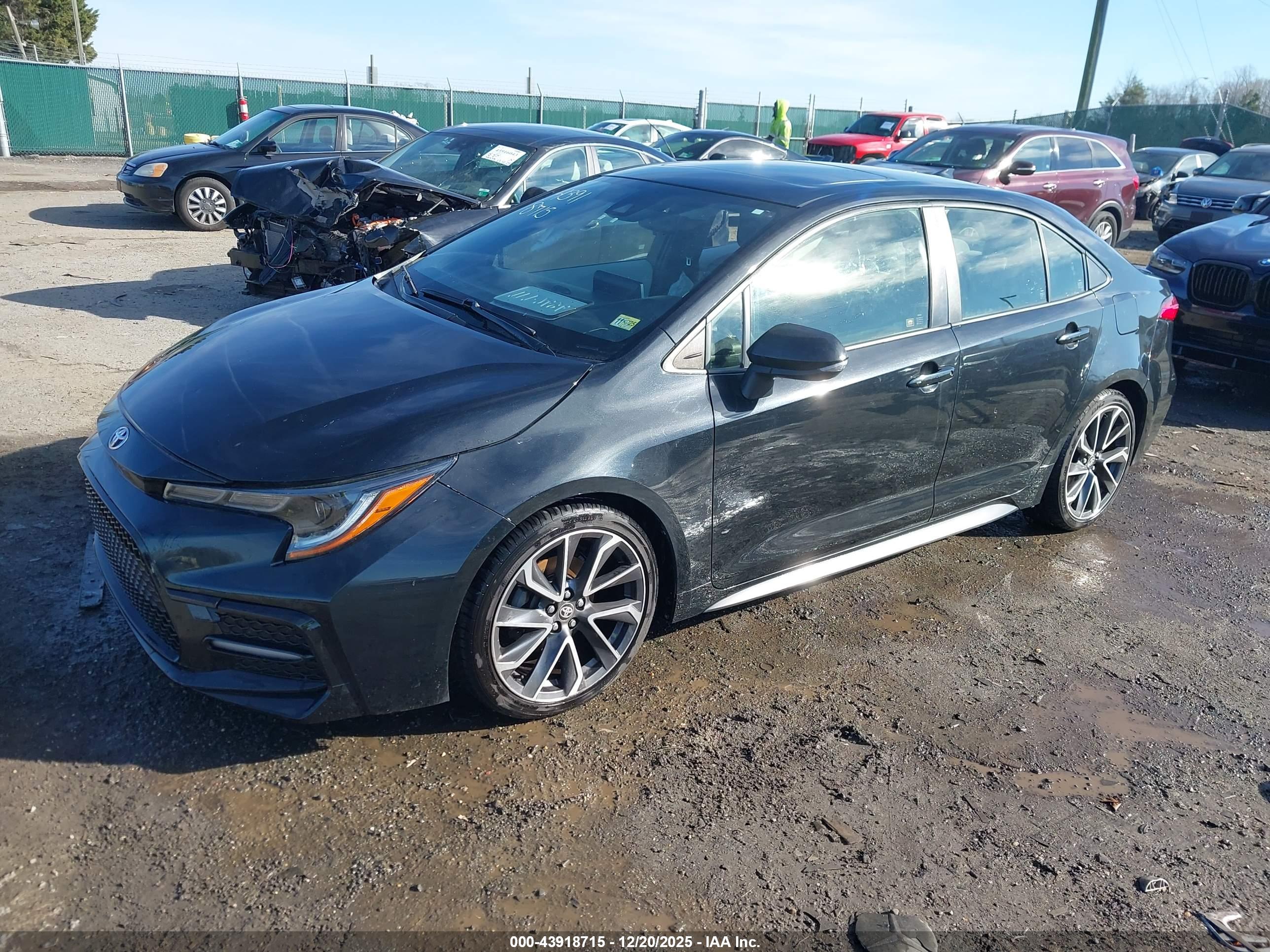 TOYOTA COROLLA image 2