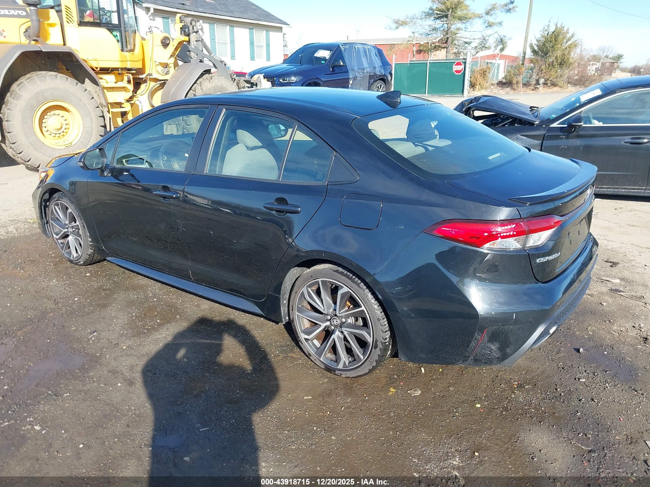 TOYOTA COROLLA image 3