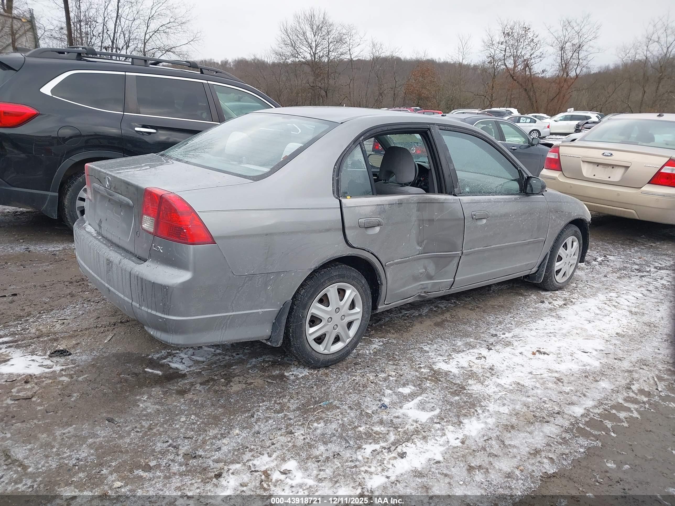HONDA CIVIC image 4