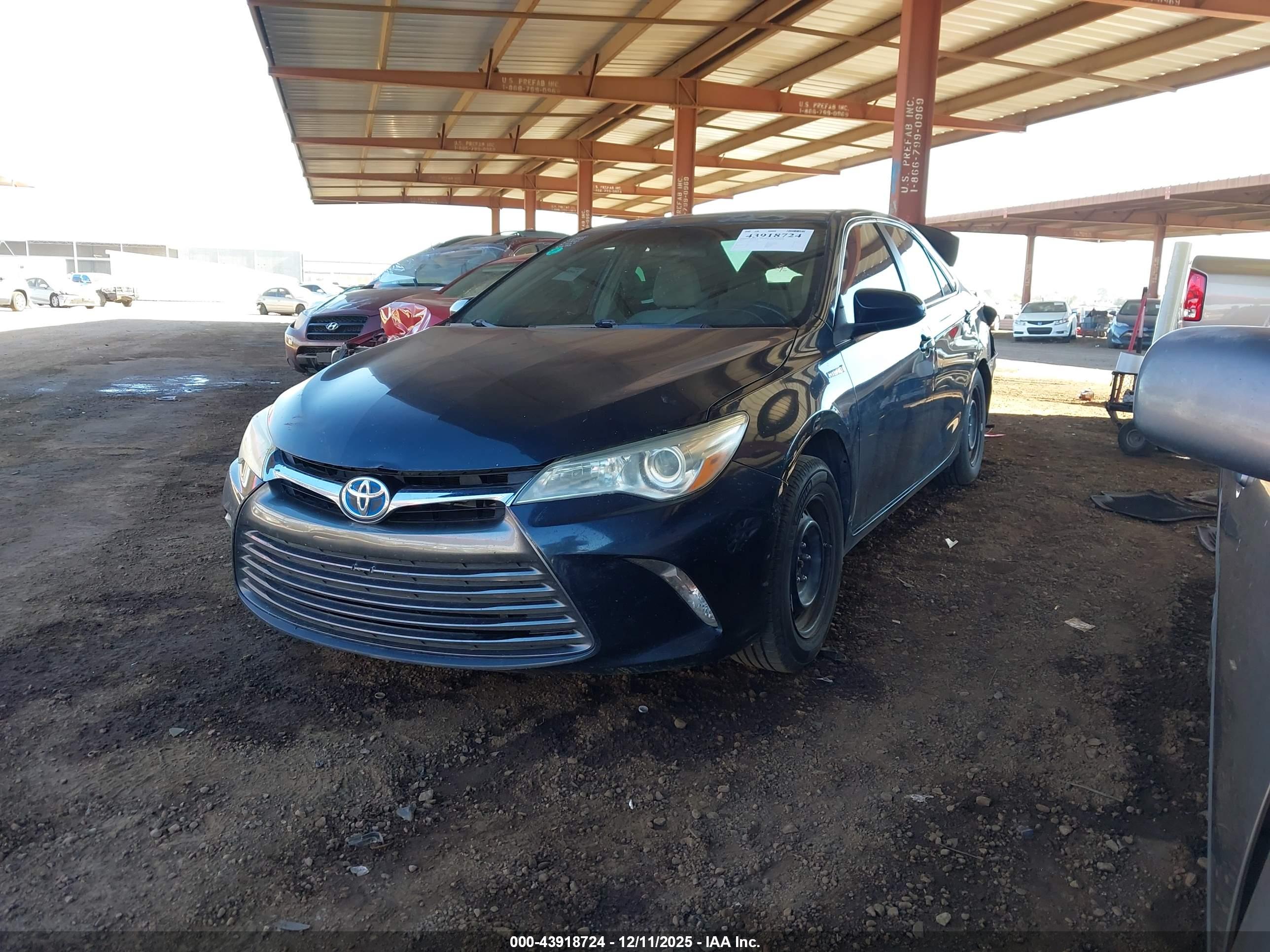 TOYOTA CAMRY image 2
