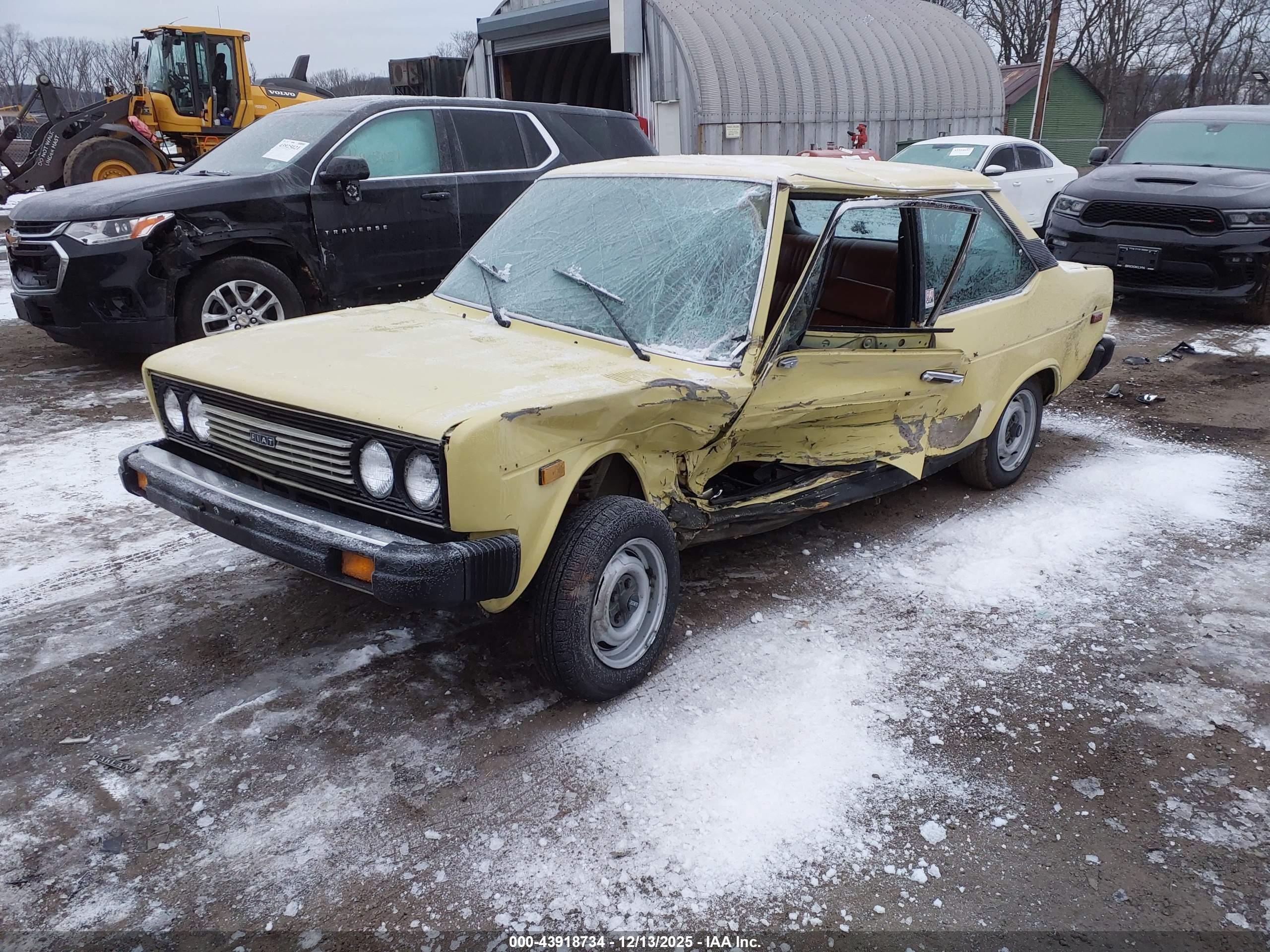 FIAT 131 image 2