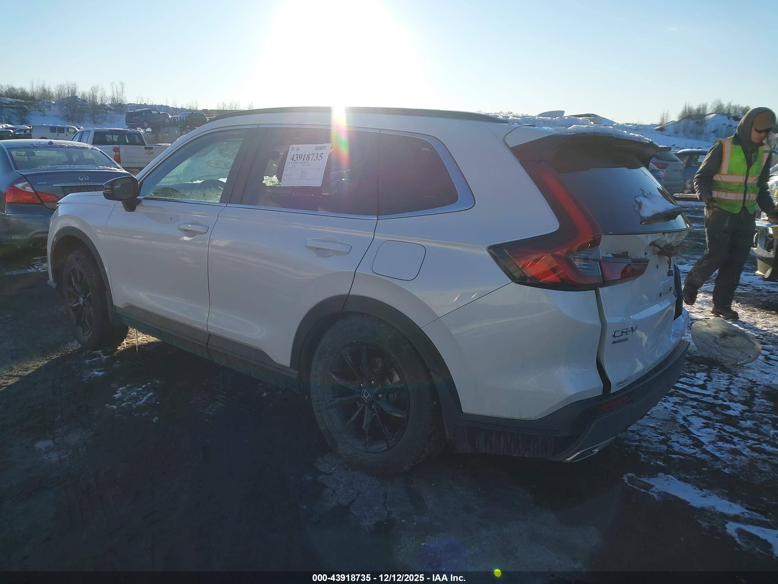 HONDA CR-V image 3