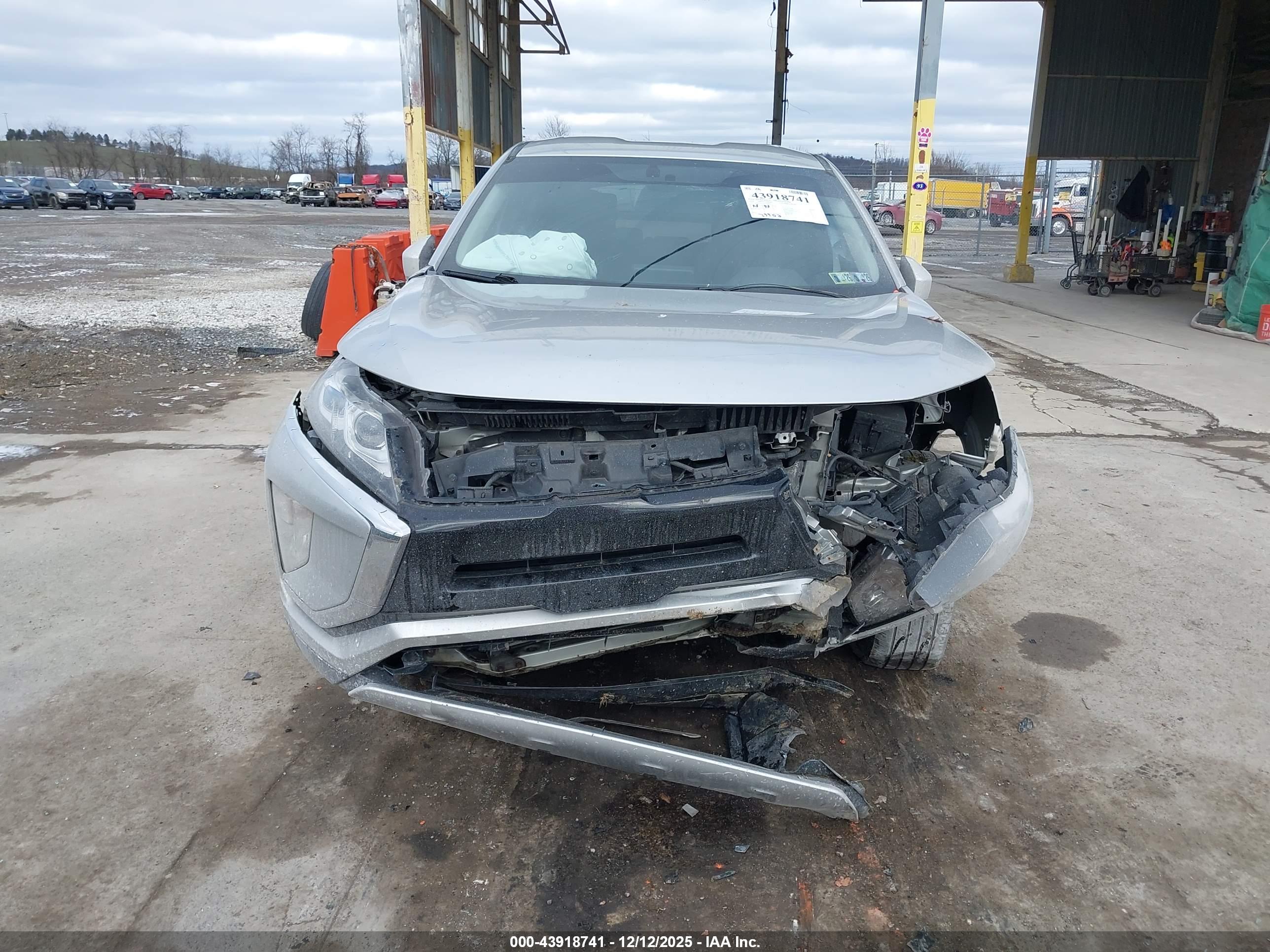 MITSUBISHI ECLIPSE image 6