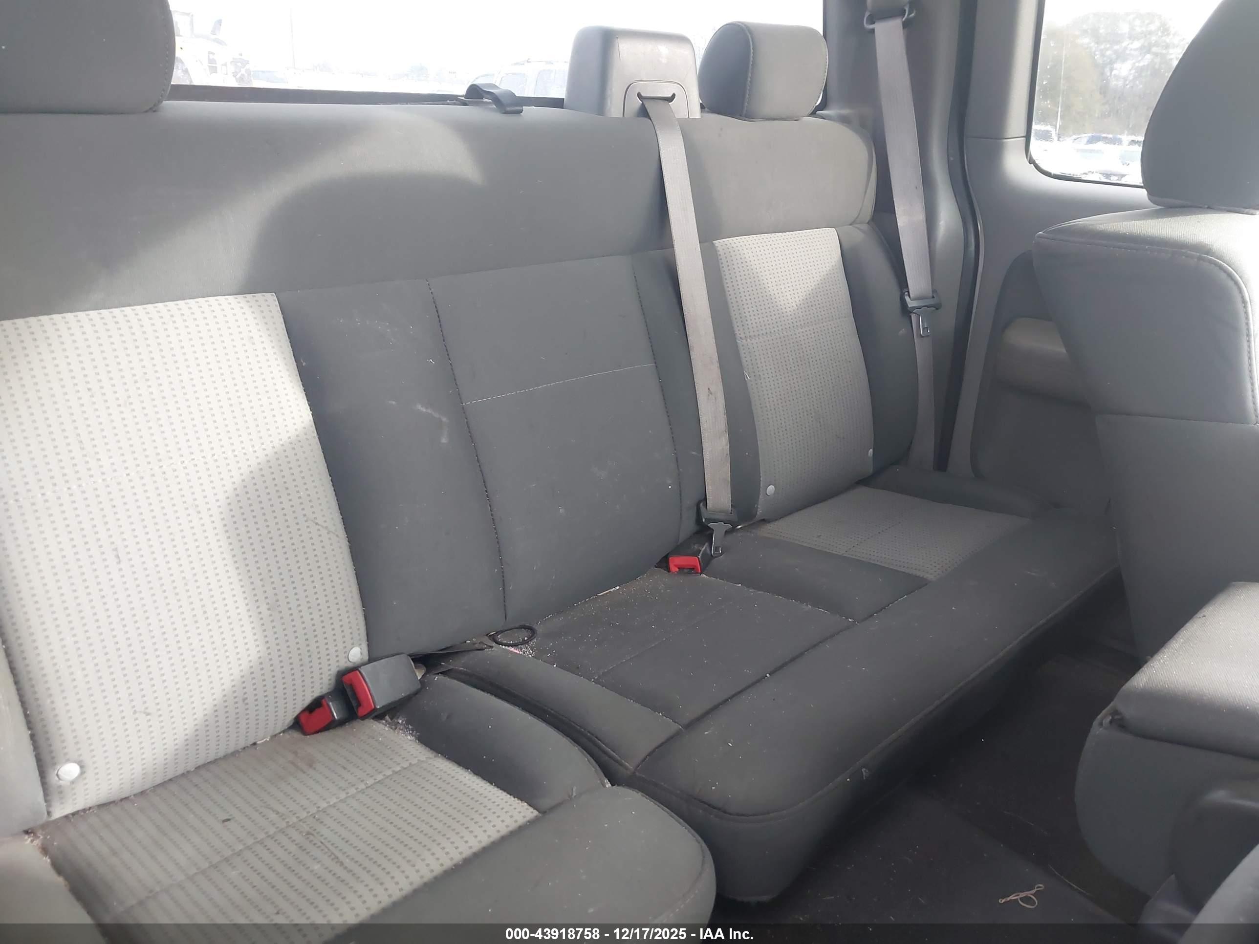 FORD F-150 image 8