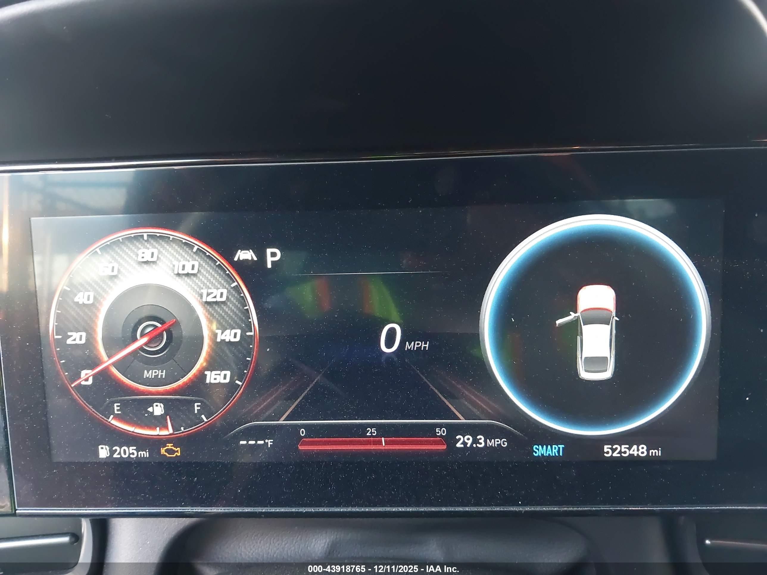HYUNDAI ELANTRA image 7
