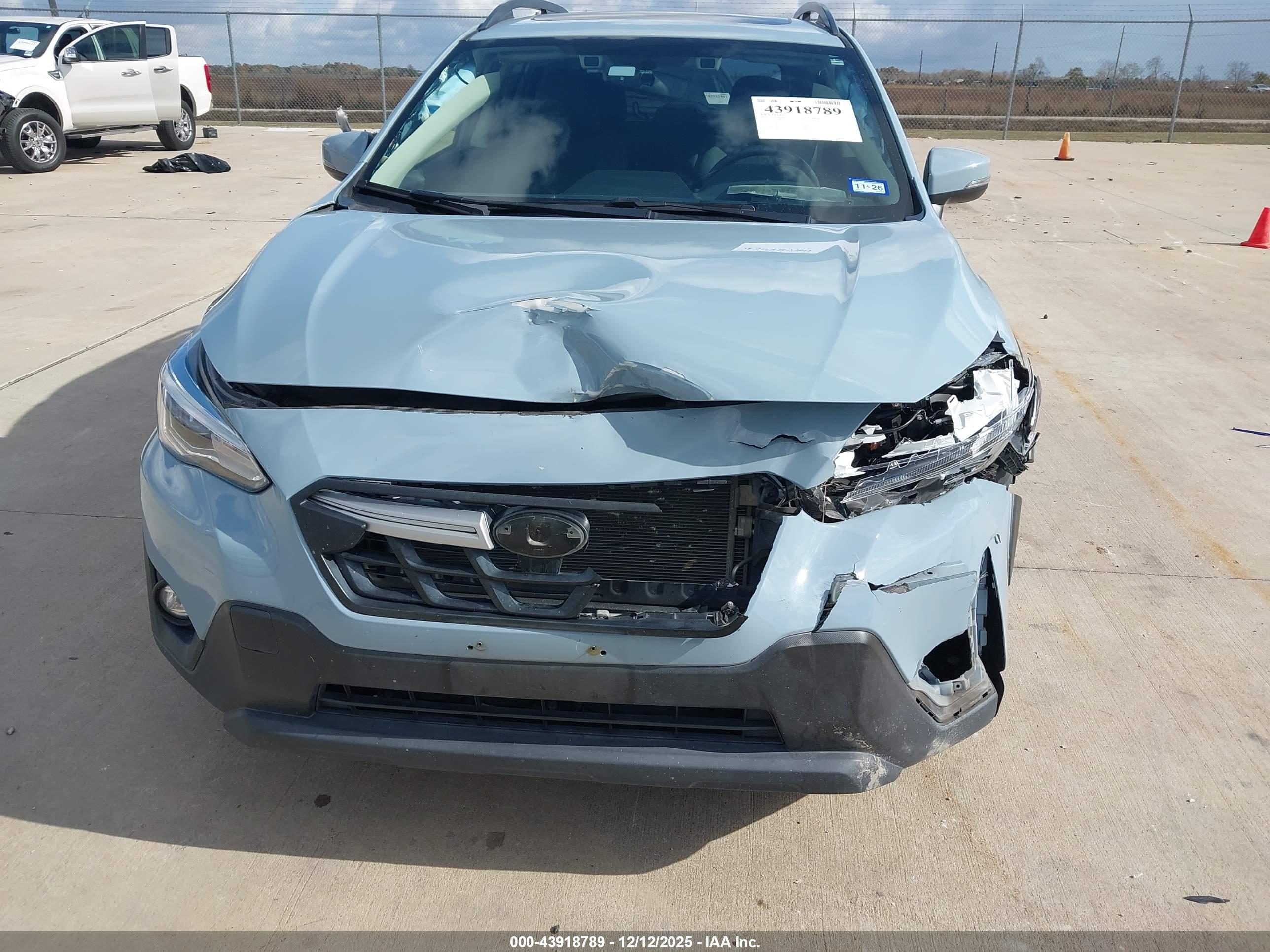 SUBARU CROSSTREK image 6