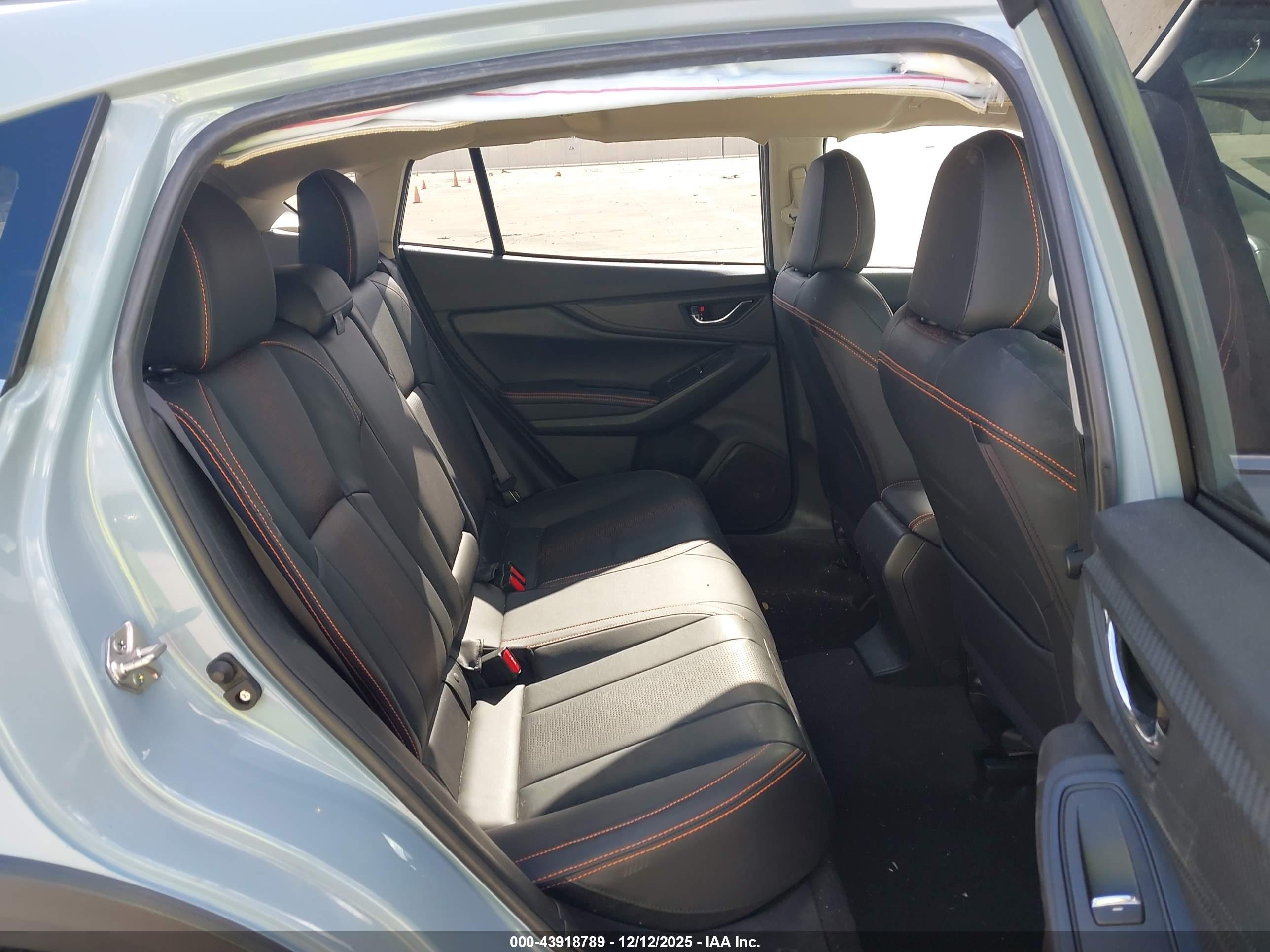 SUBARU CROSSTREK image 8
