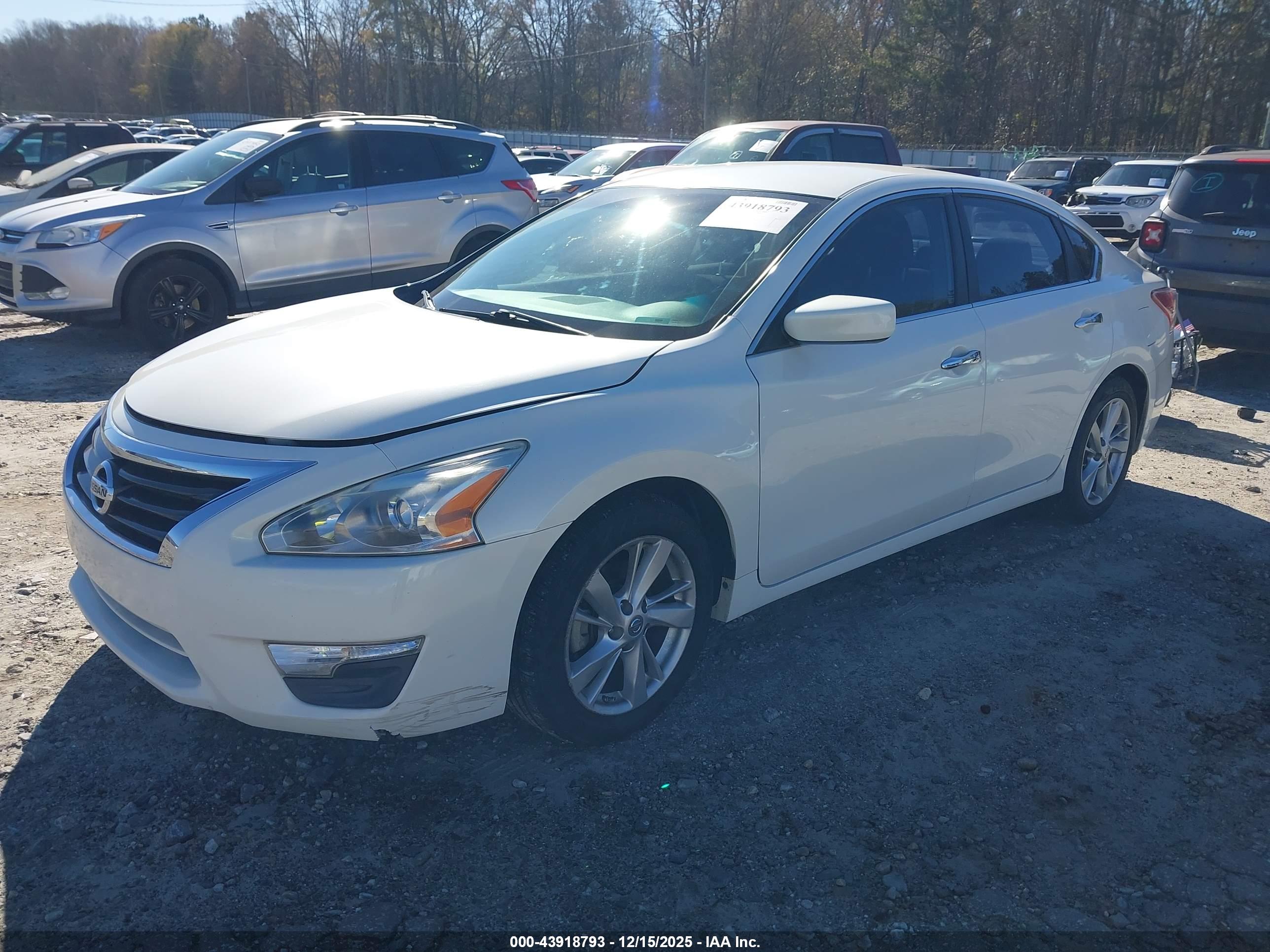 NISSAN ALTIMA image 2