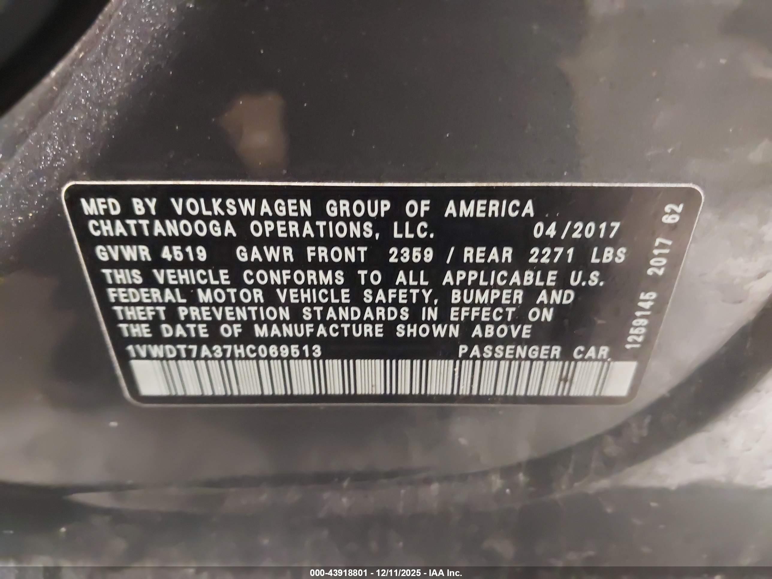 VOLKSWAGEN PASSAT image 9