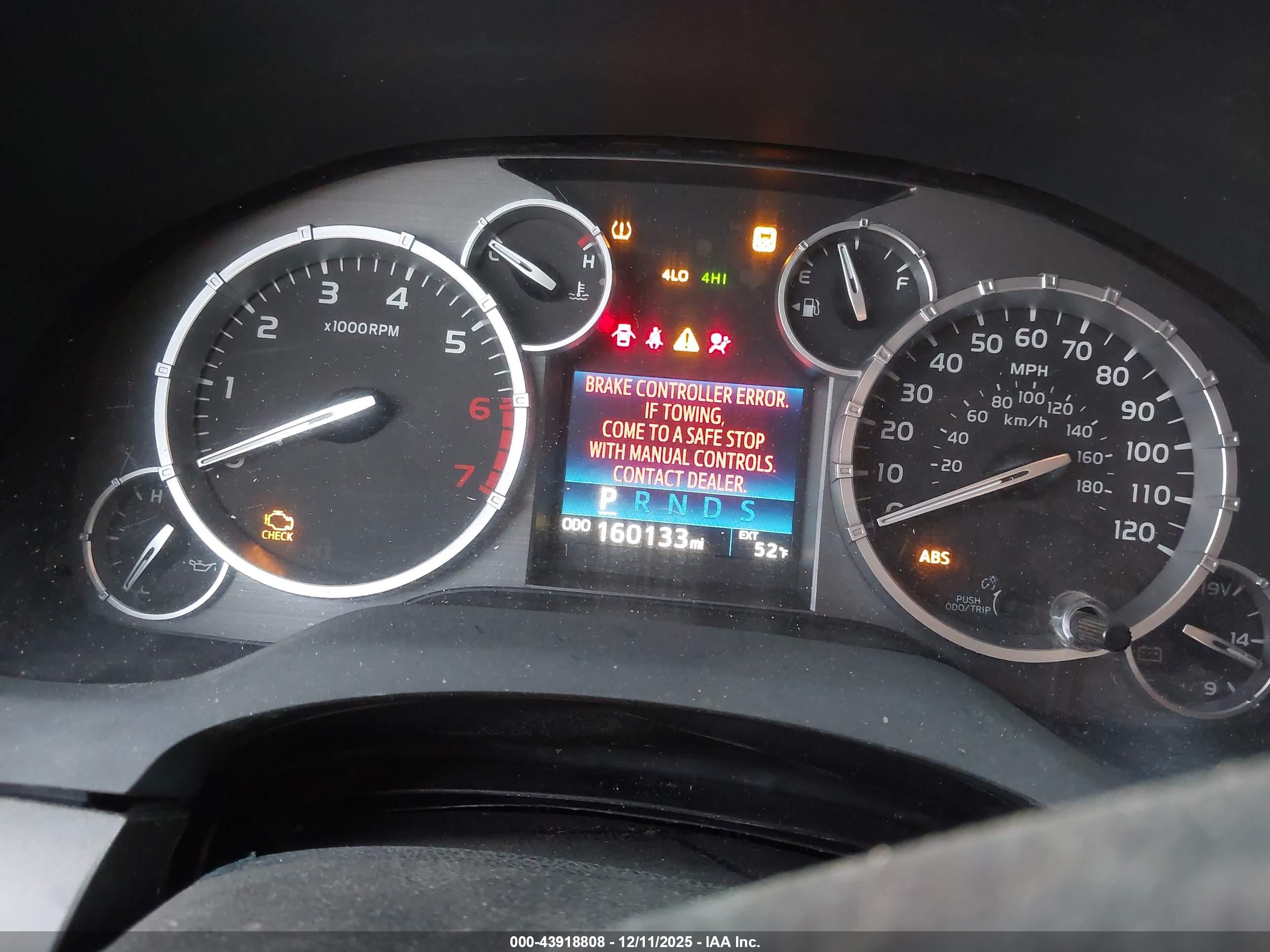 TOYOTA TUNDRA image 7