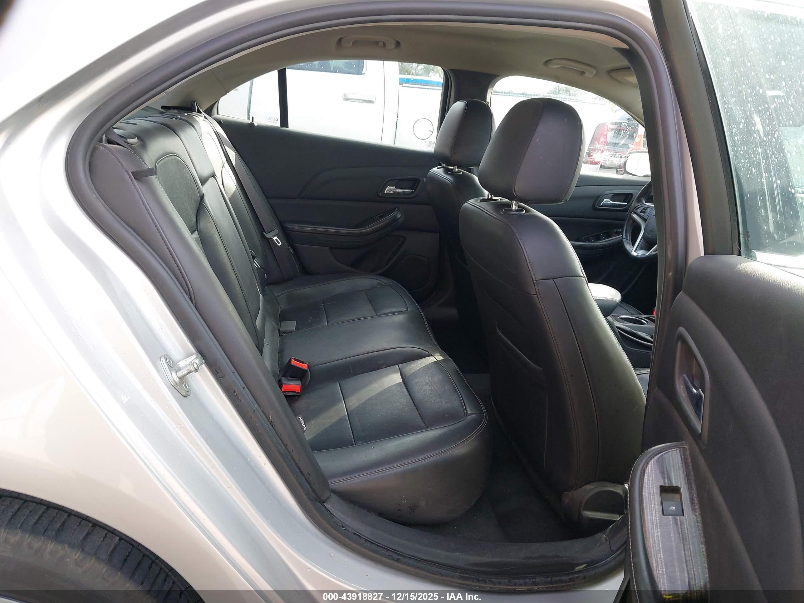CHEVROLET MALIBU image 8