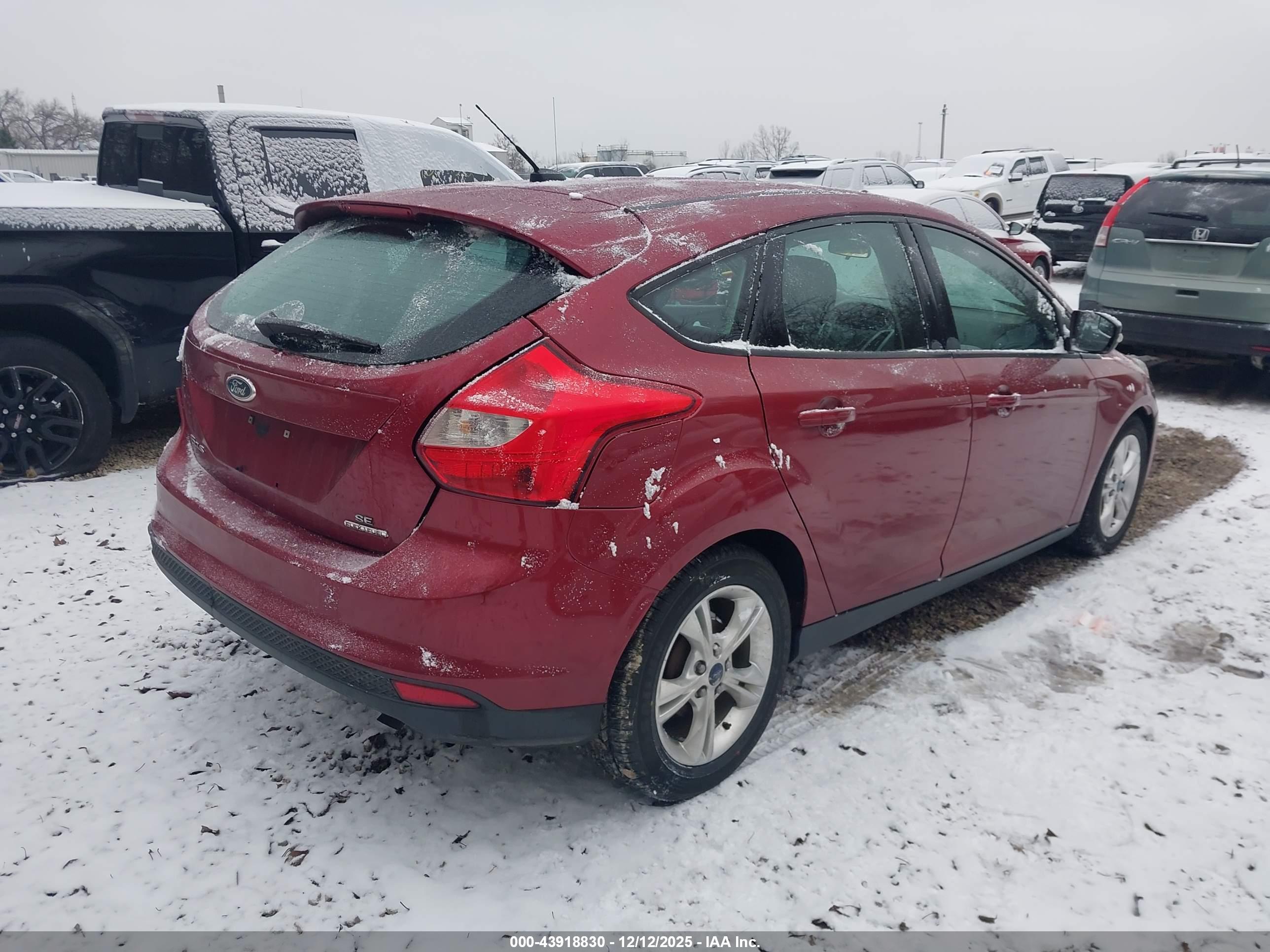 FORD FOCUS image 4