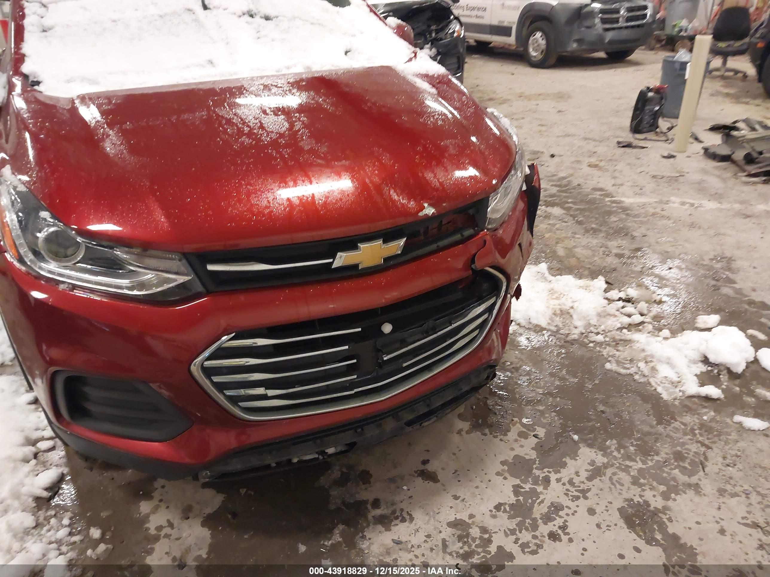 CHEVROLET TRAX image 6