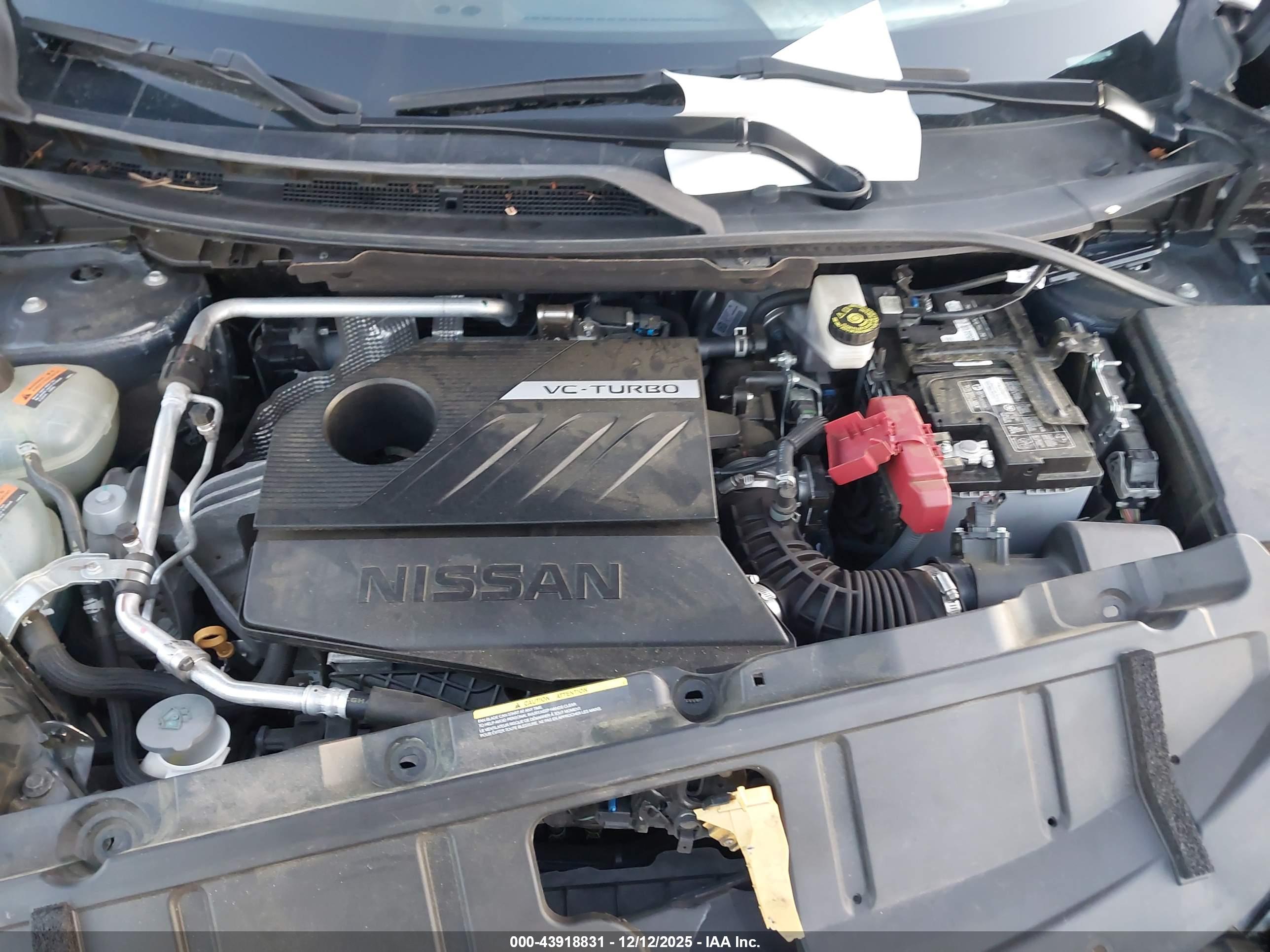 NISSAN ROGUE image 10