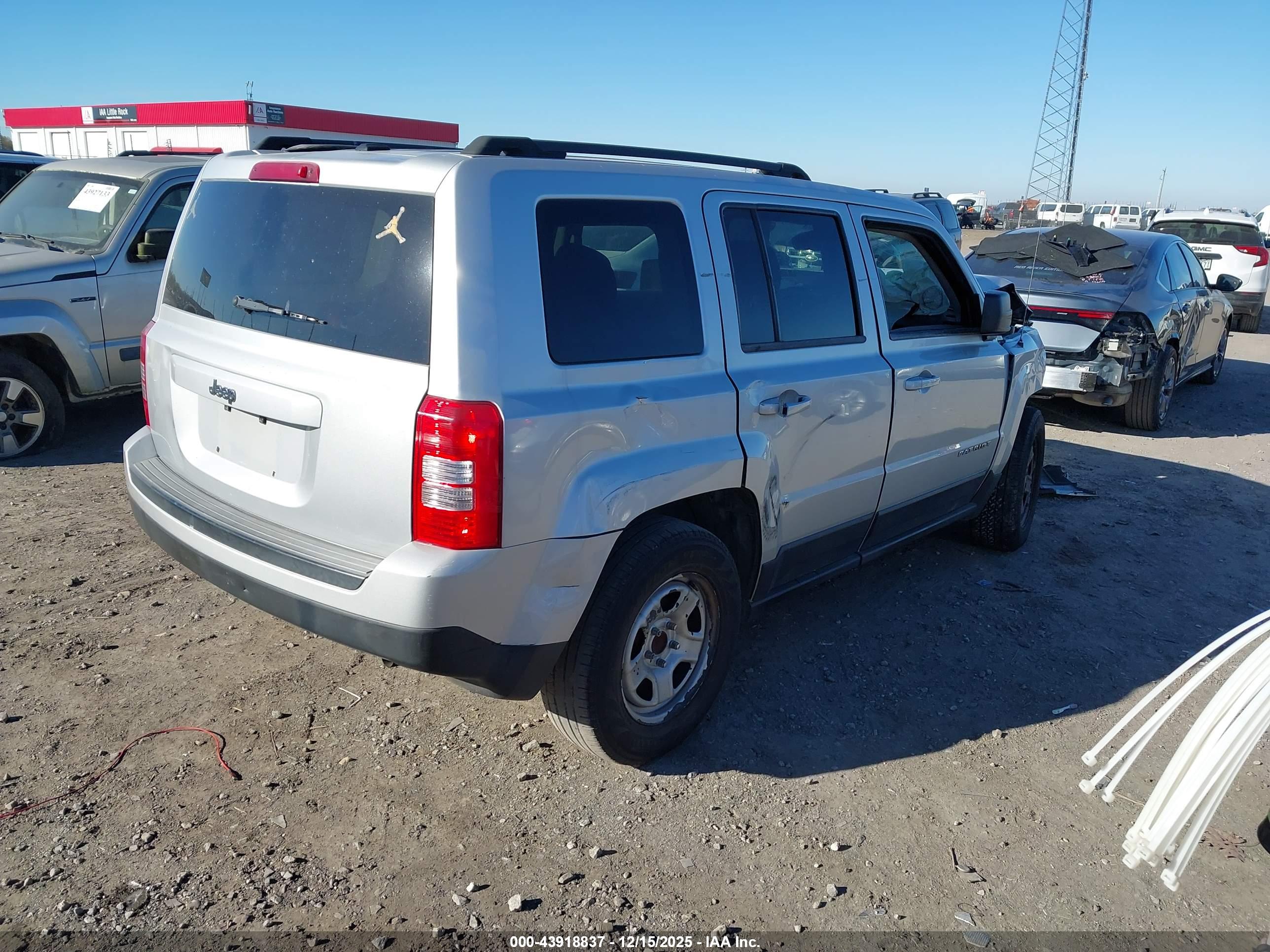 JEEP PATRIOT image 4
