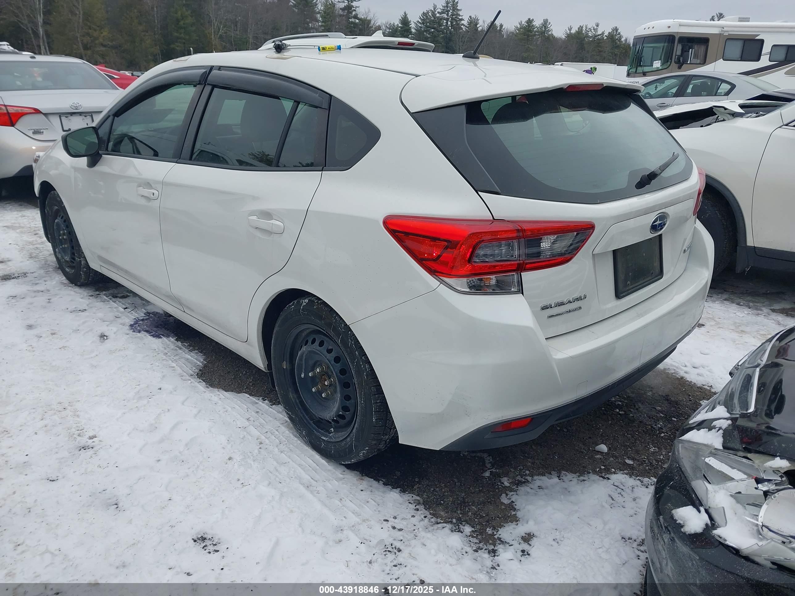 SUBARU IMPREZA image 3