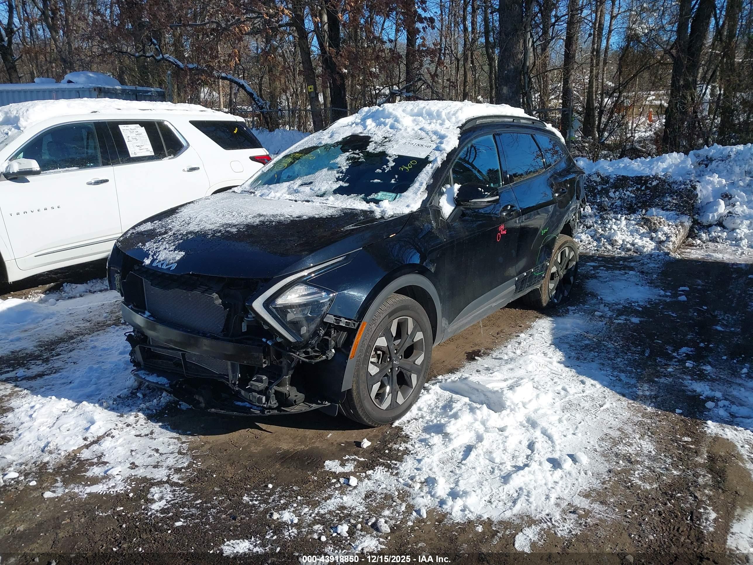 KIA SPORTAGE image 2