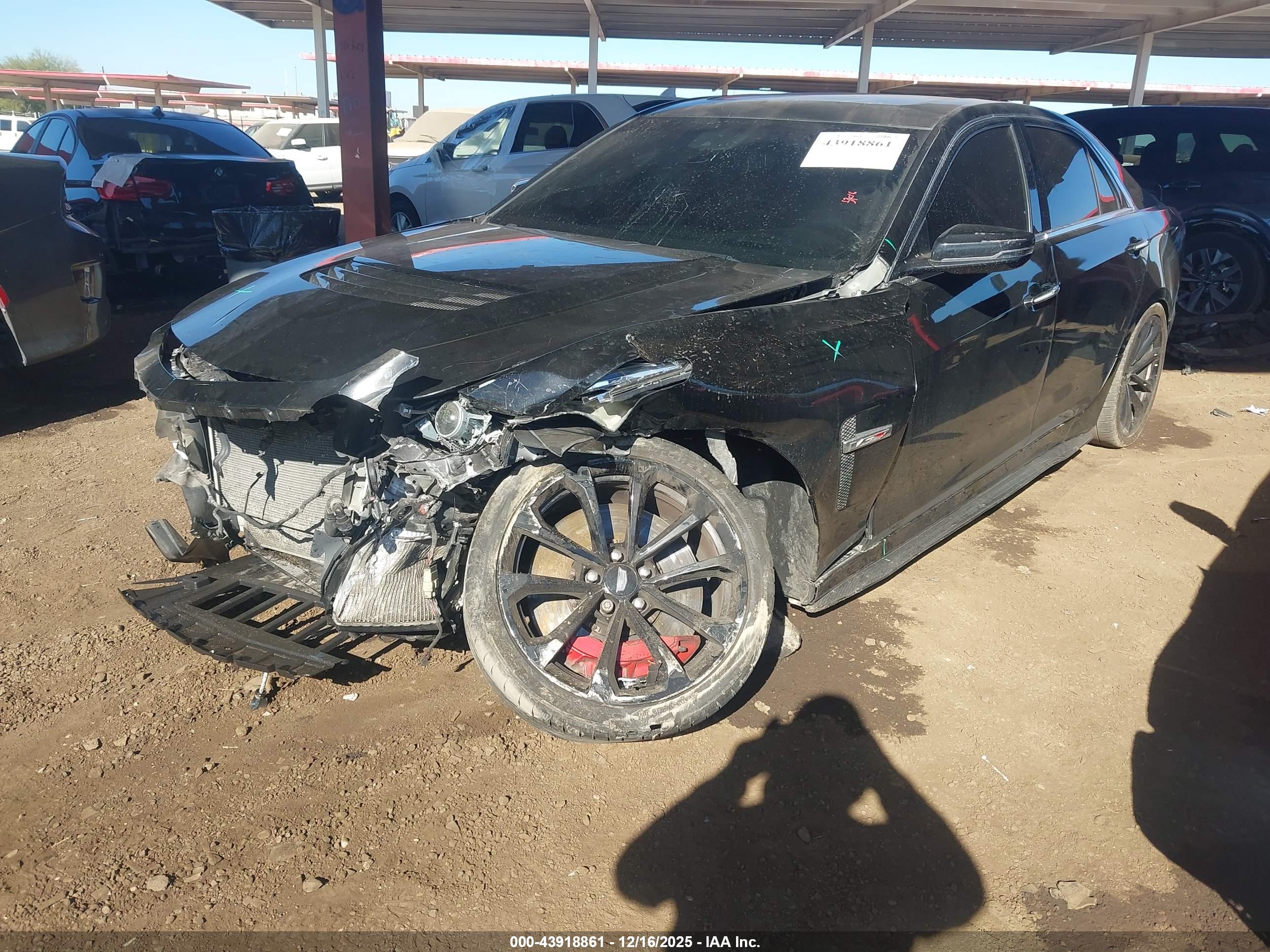 CADILLAC CTS-V image 2
