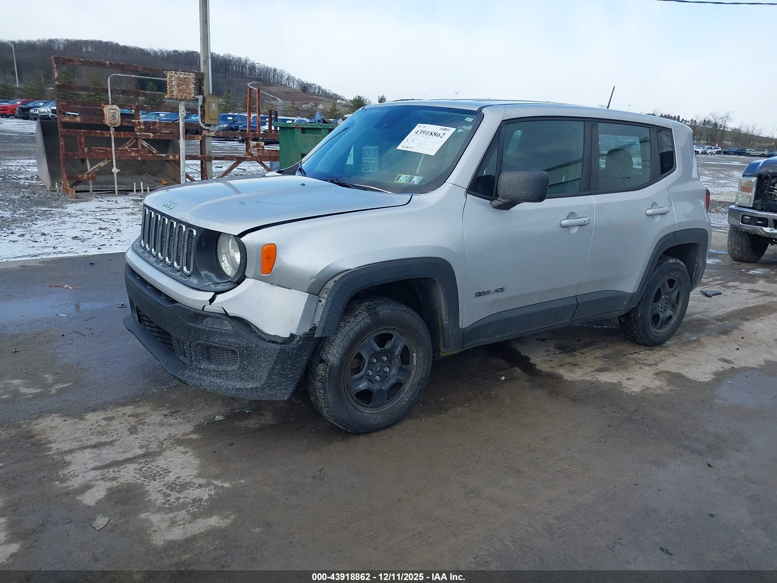 JEEP RENEGADE image 2