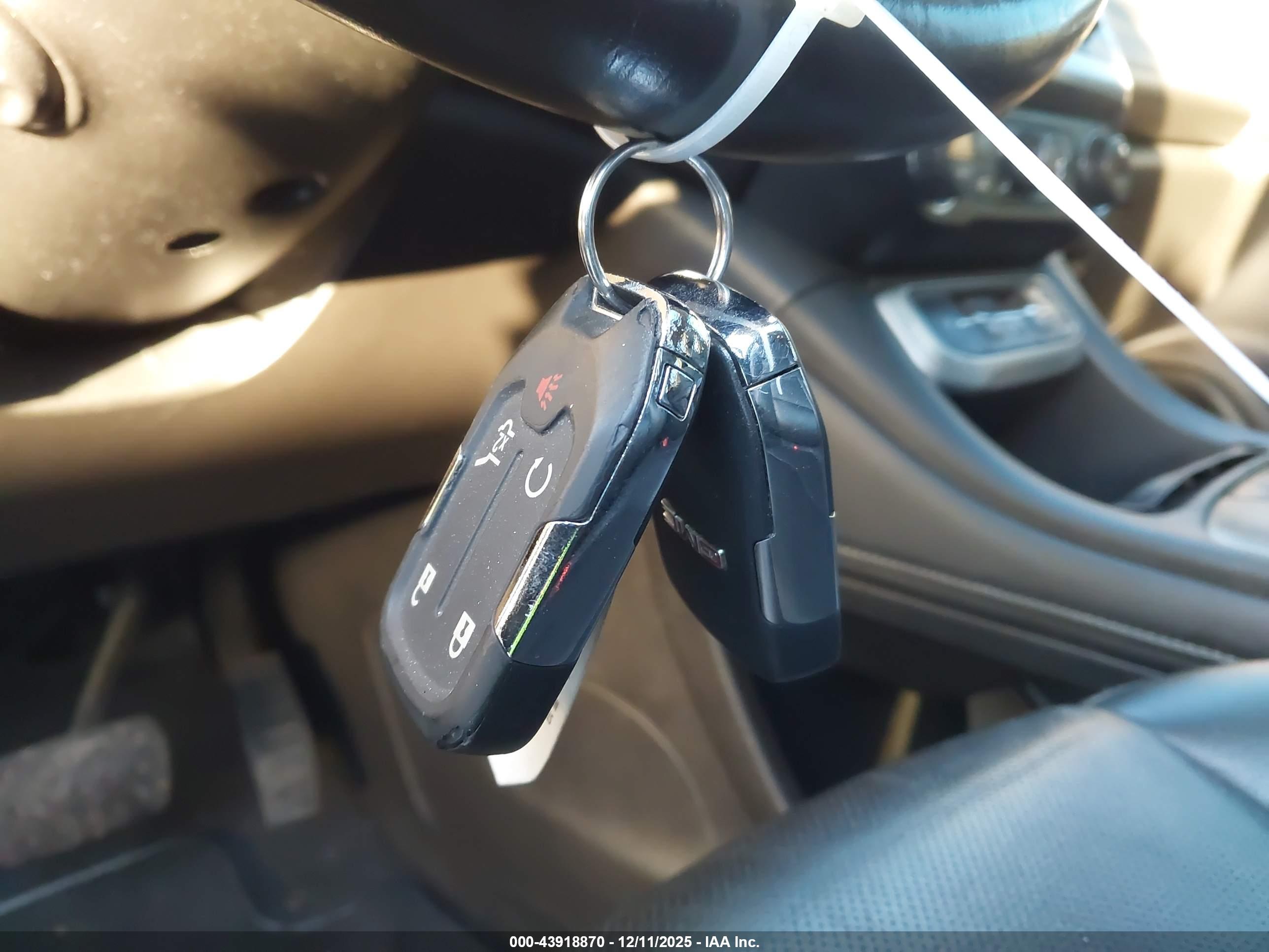 GMC ACADIA image 11