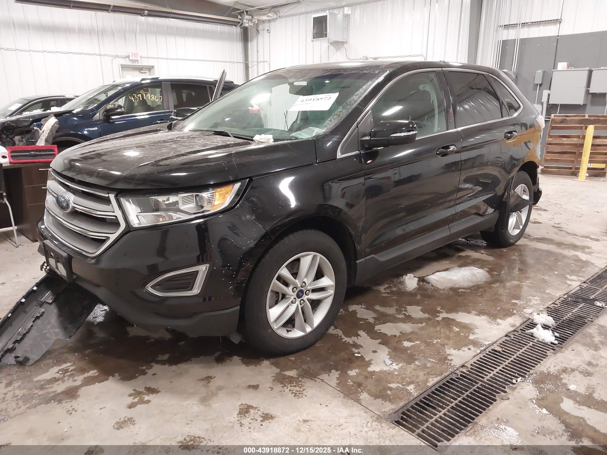 FORD EDGE image 2