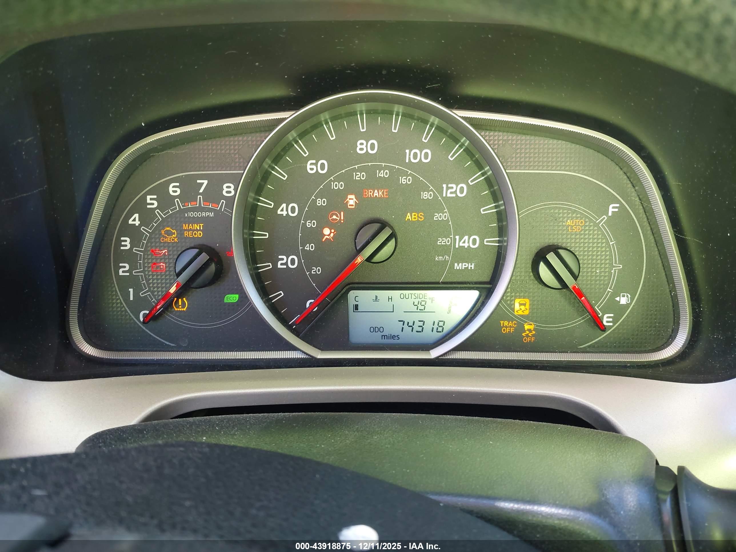 TOYOTA RAV4 image 7
