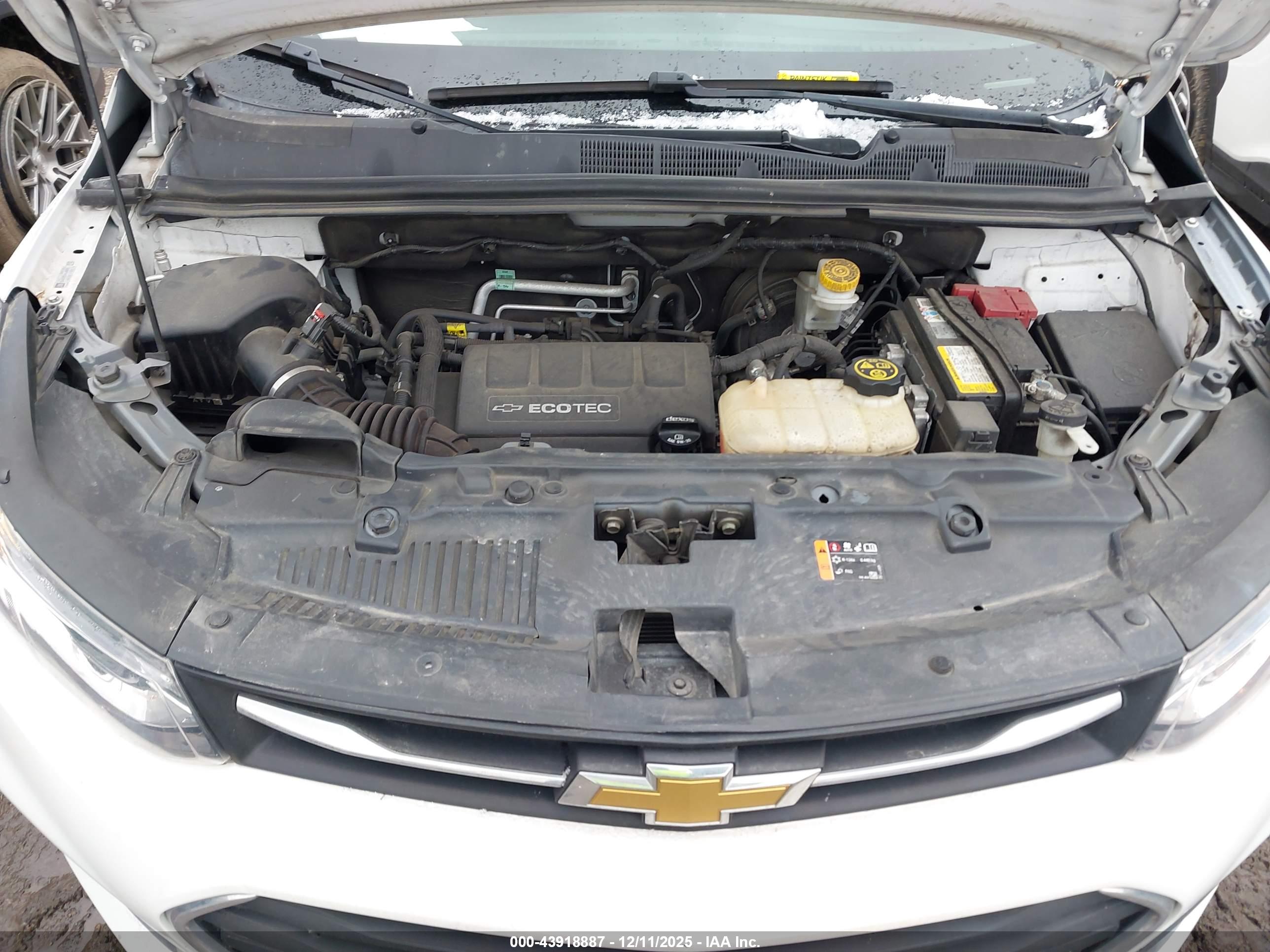 CHEVROLET TRAX image 10
