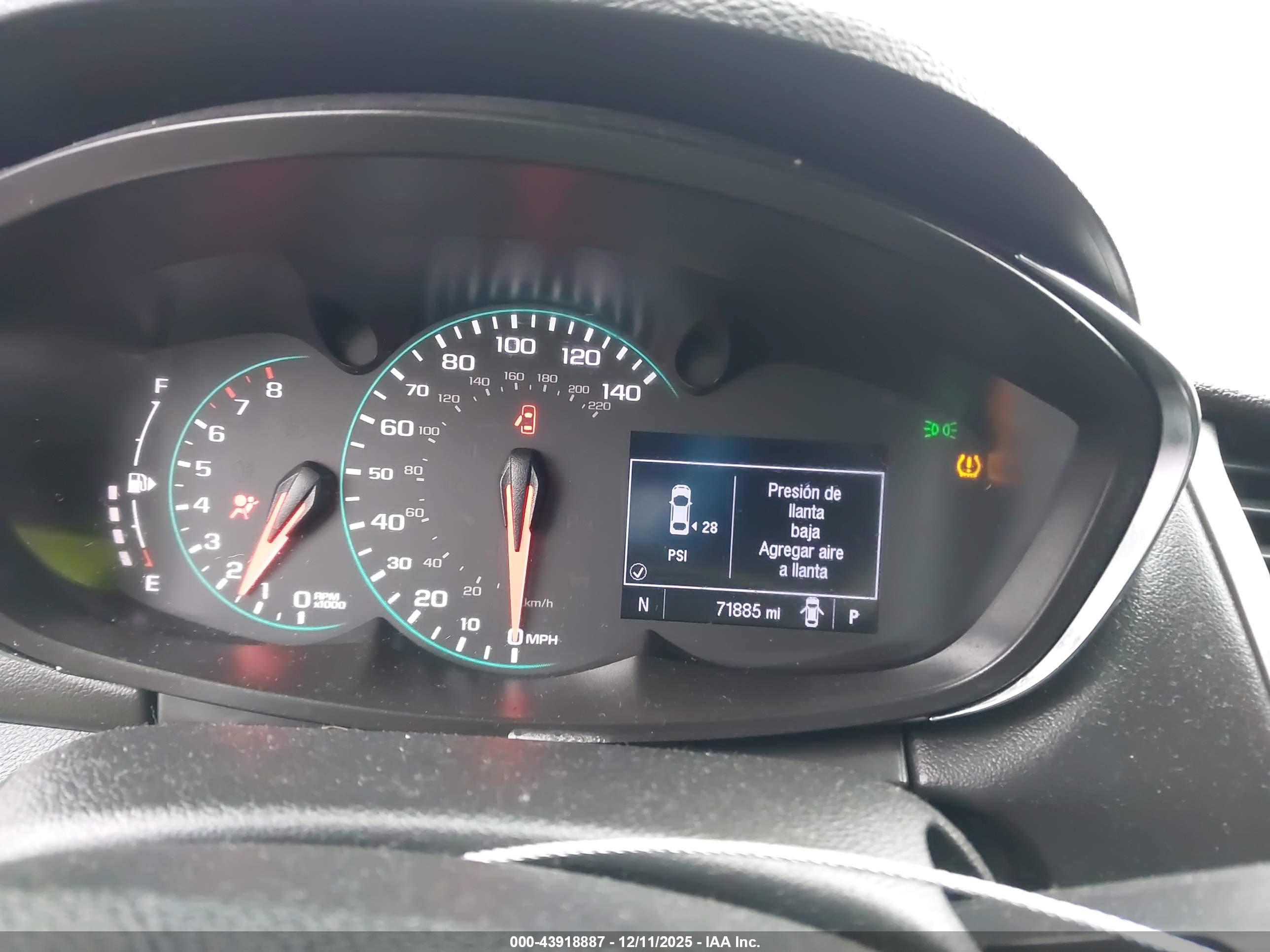 CHEVROLET TRAX image 7