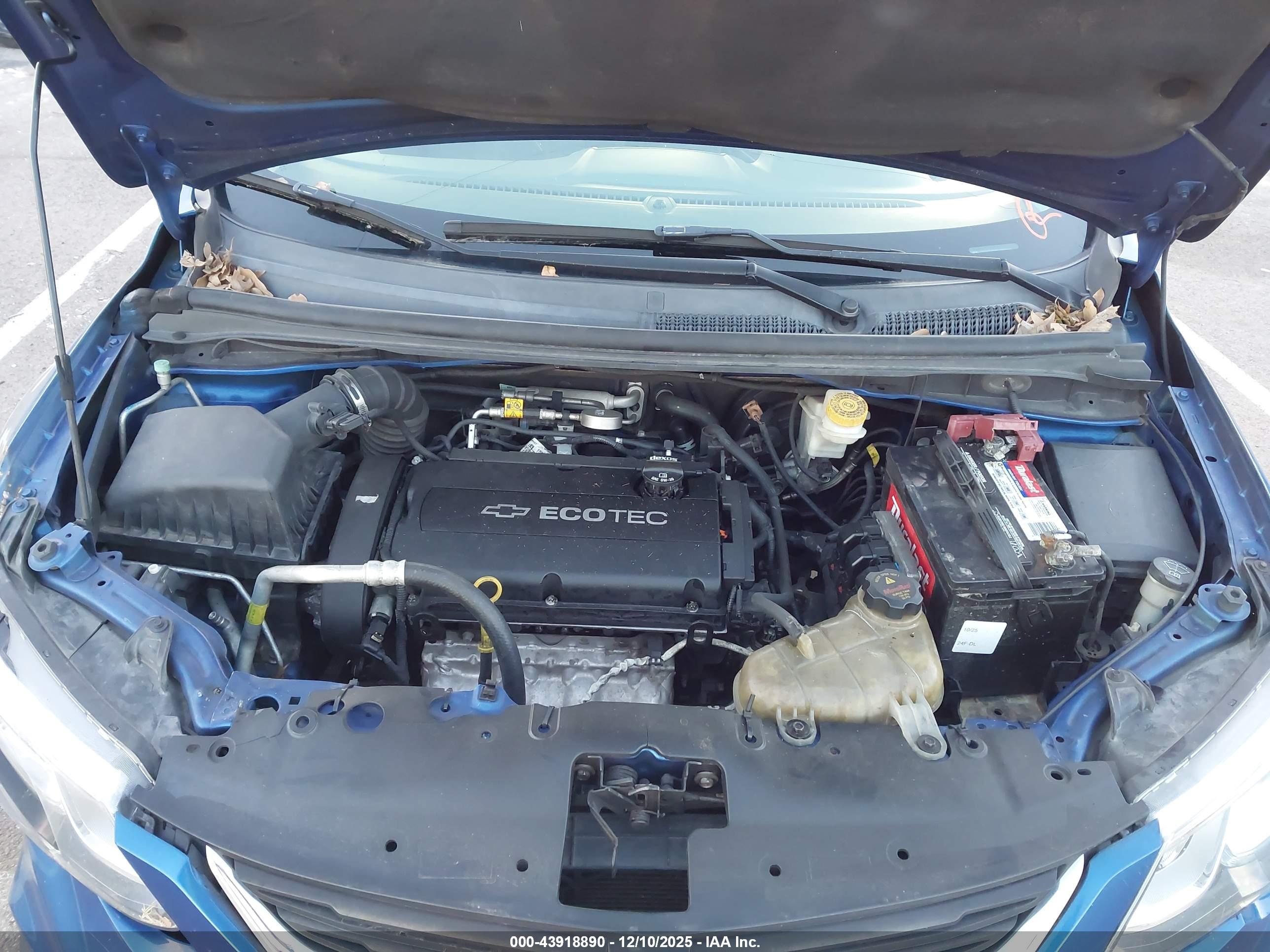 CHEVROLET SONIC image 10