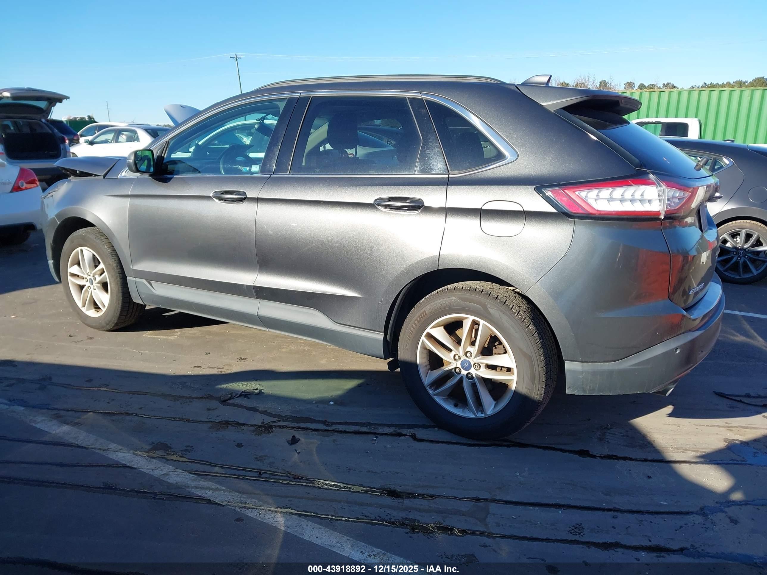 FORD EDGE image 3