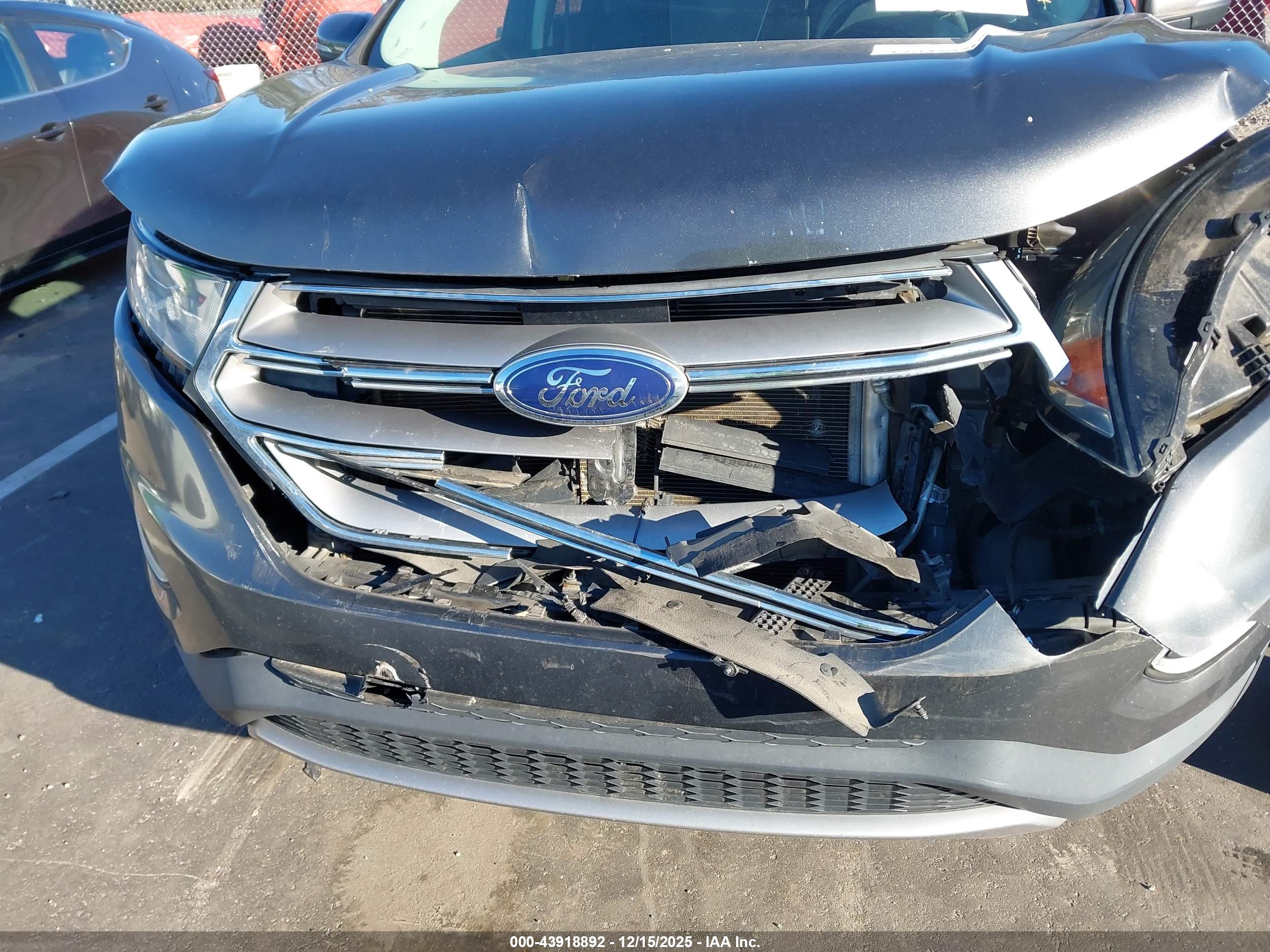 FORD EDGE image 6