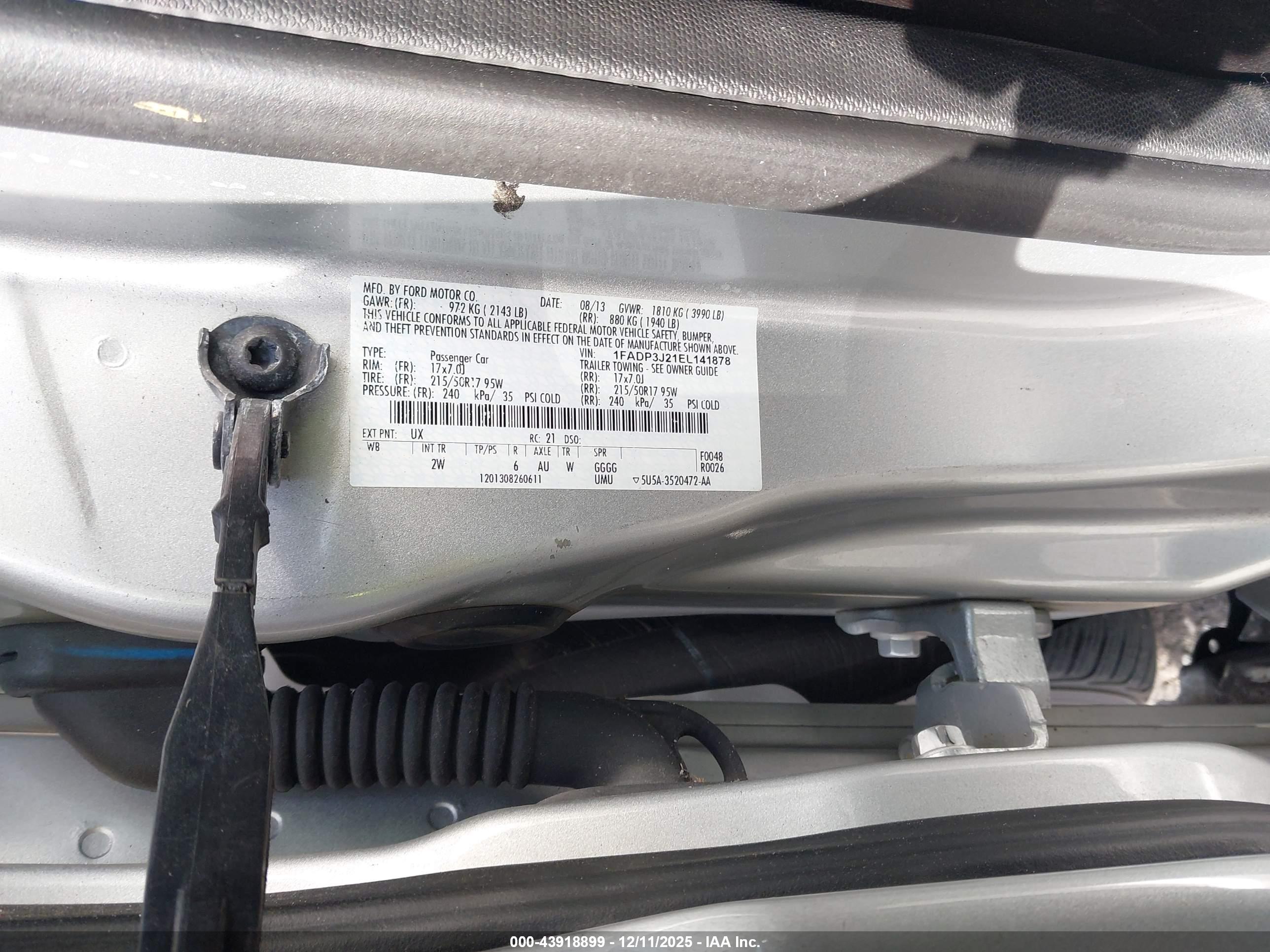FORD FOCUS image 9