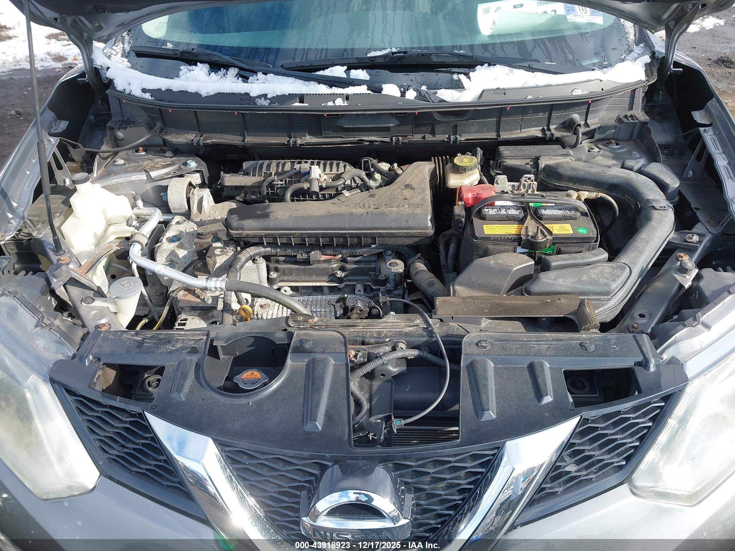 NISSAN ROGUE image 10