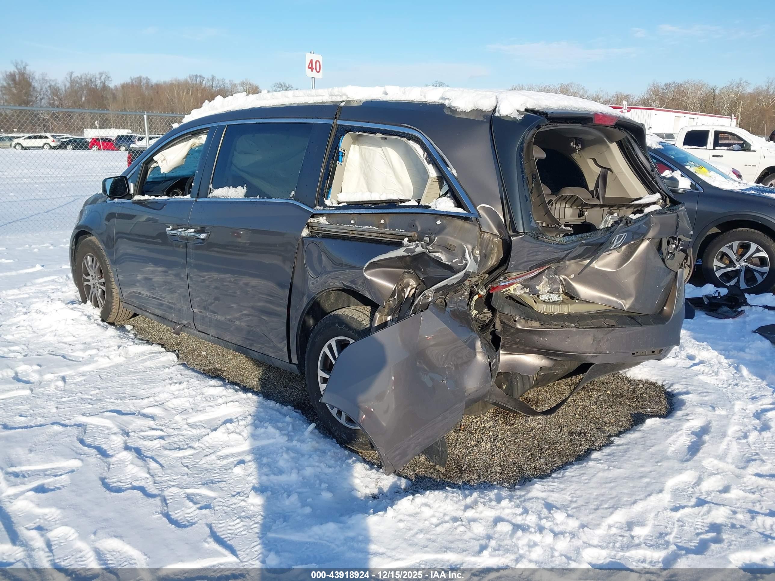 HONDA ODYSSEY image 3
