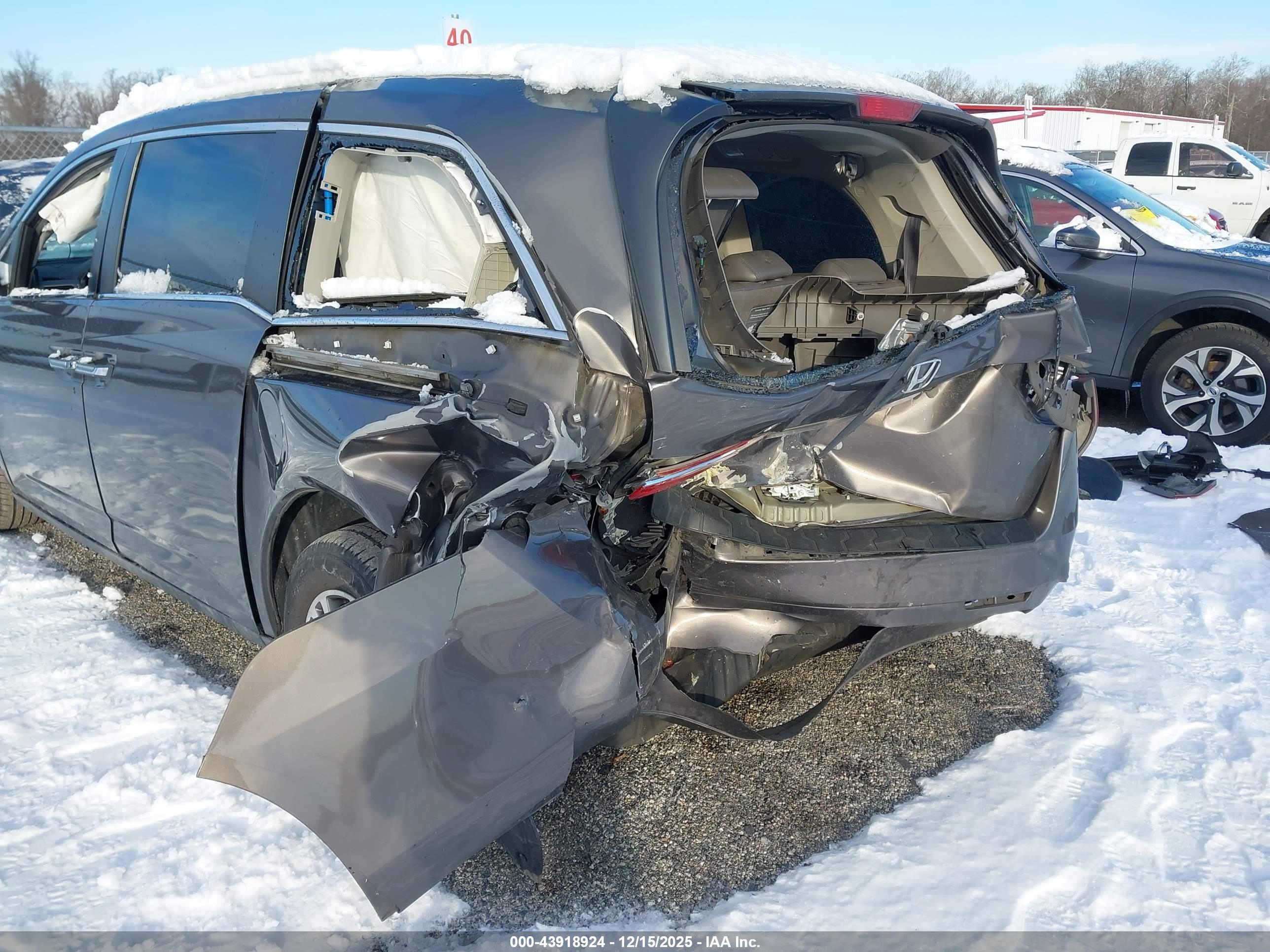 HONDA ODYSSEY image 6